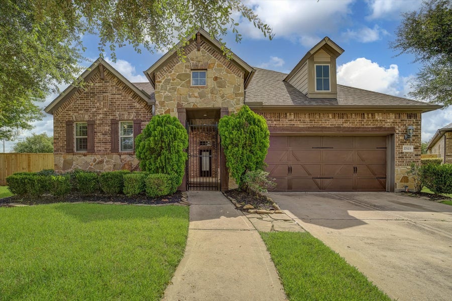Property photo for 27123 Camirillo Creek Lane, Katy, TX