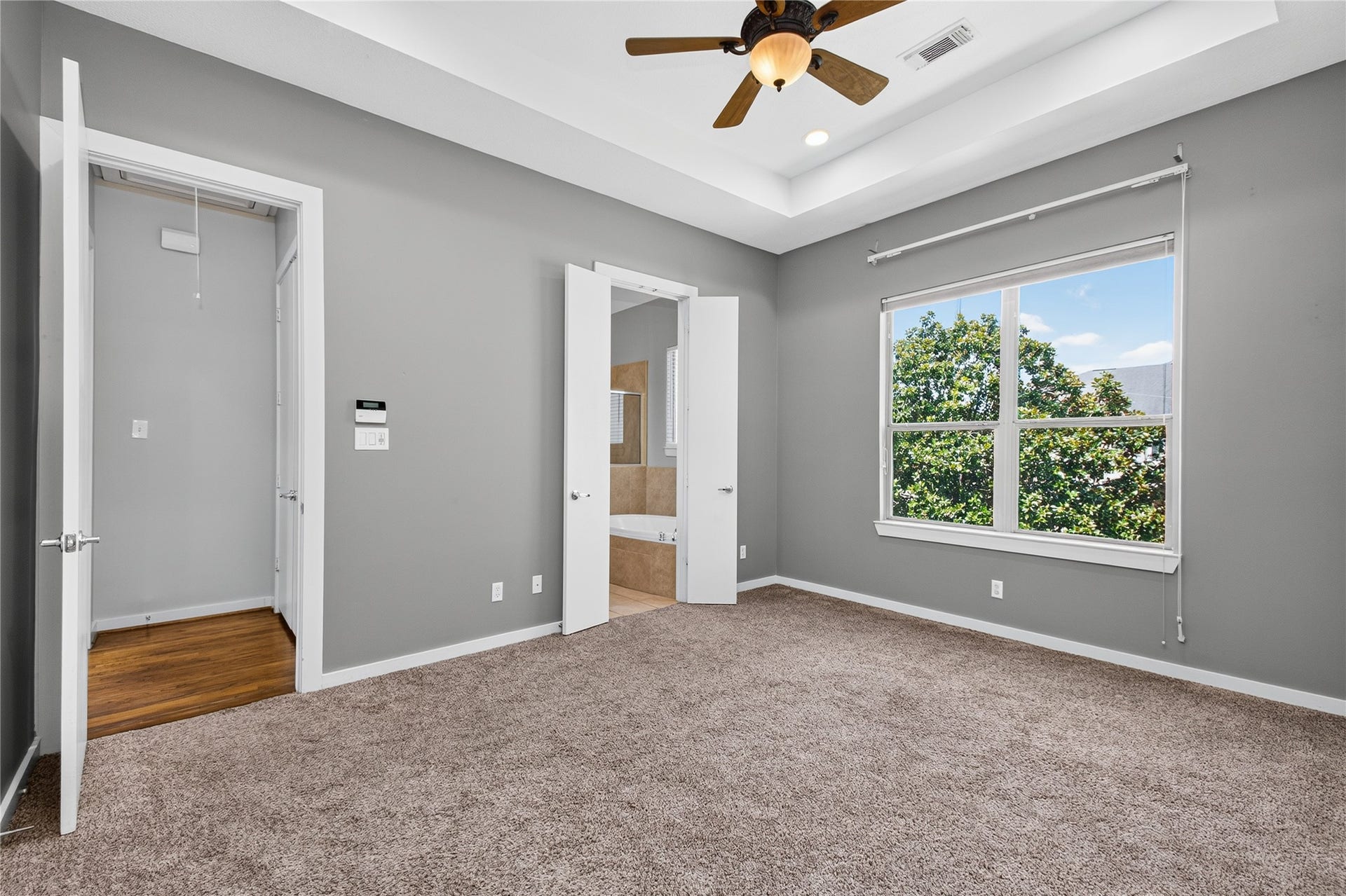 4448 Center Street, Houston, TX 77007 4448 Center Street, Houston, TX 77007