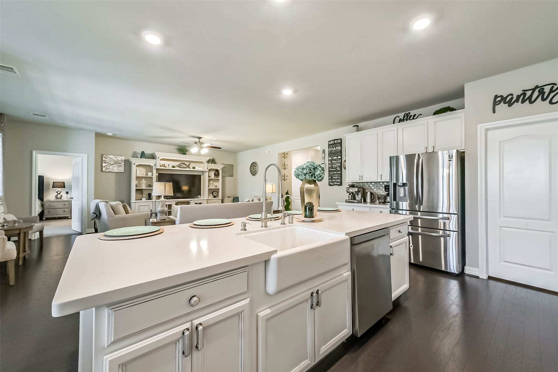 26107 Pond Lily Circle, Richmond, TX 77406