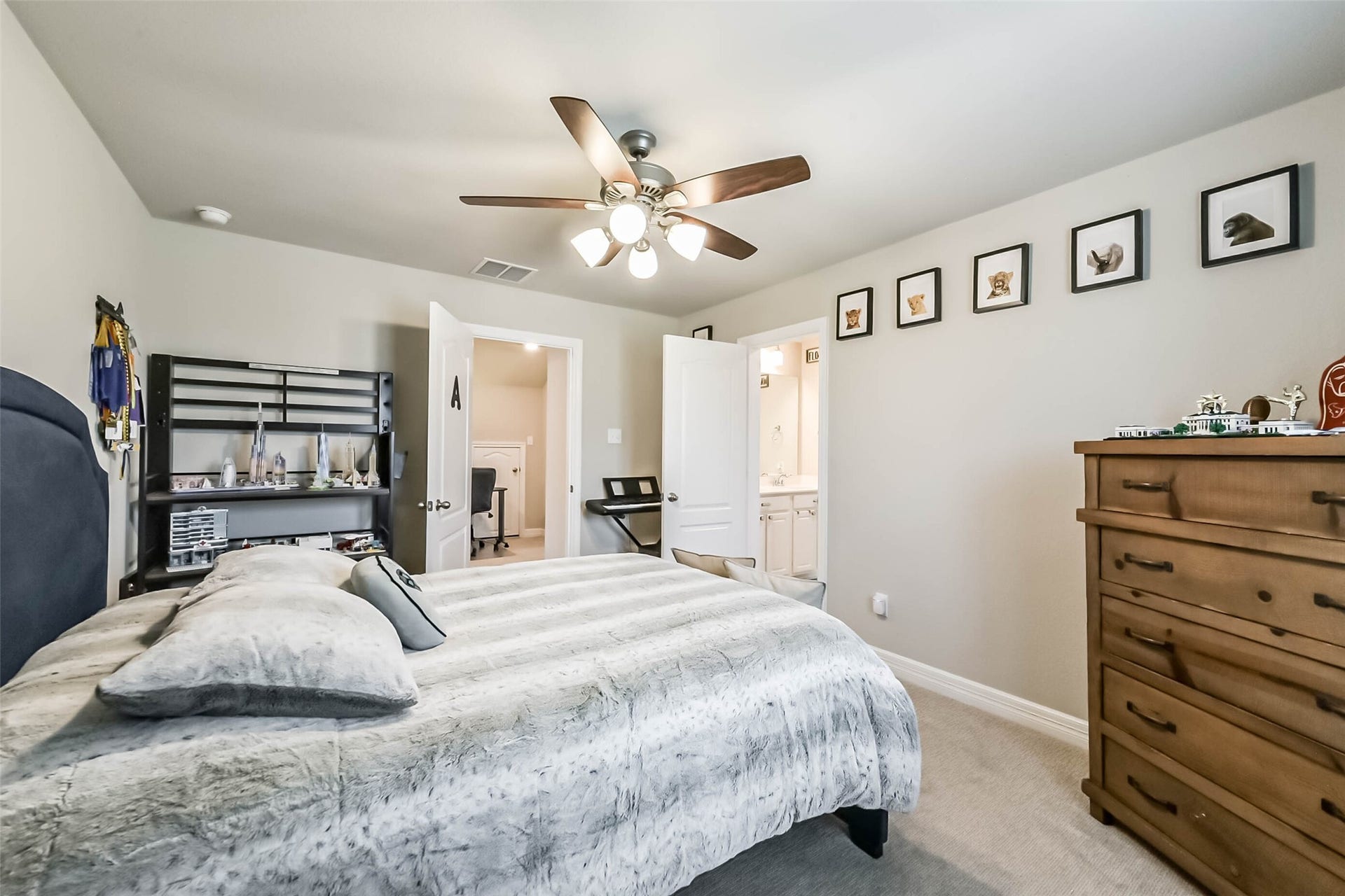 26107 Pond Lily Circle, Richmond, TX 77406