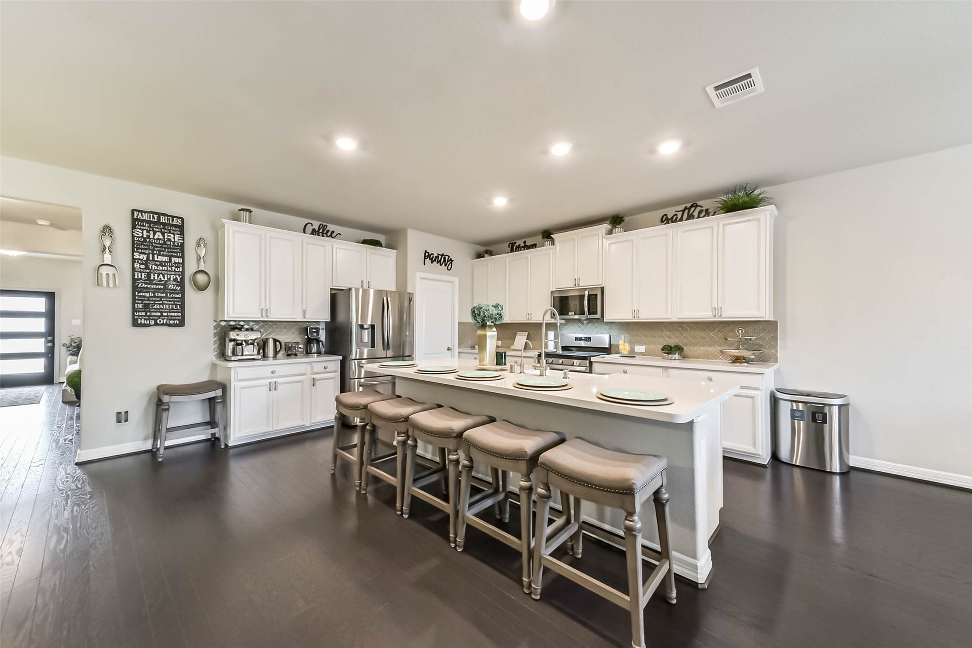 26107 Pond Lily Circle, Richmond, TX 77406
