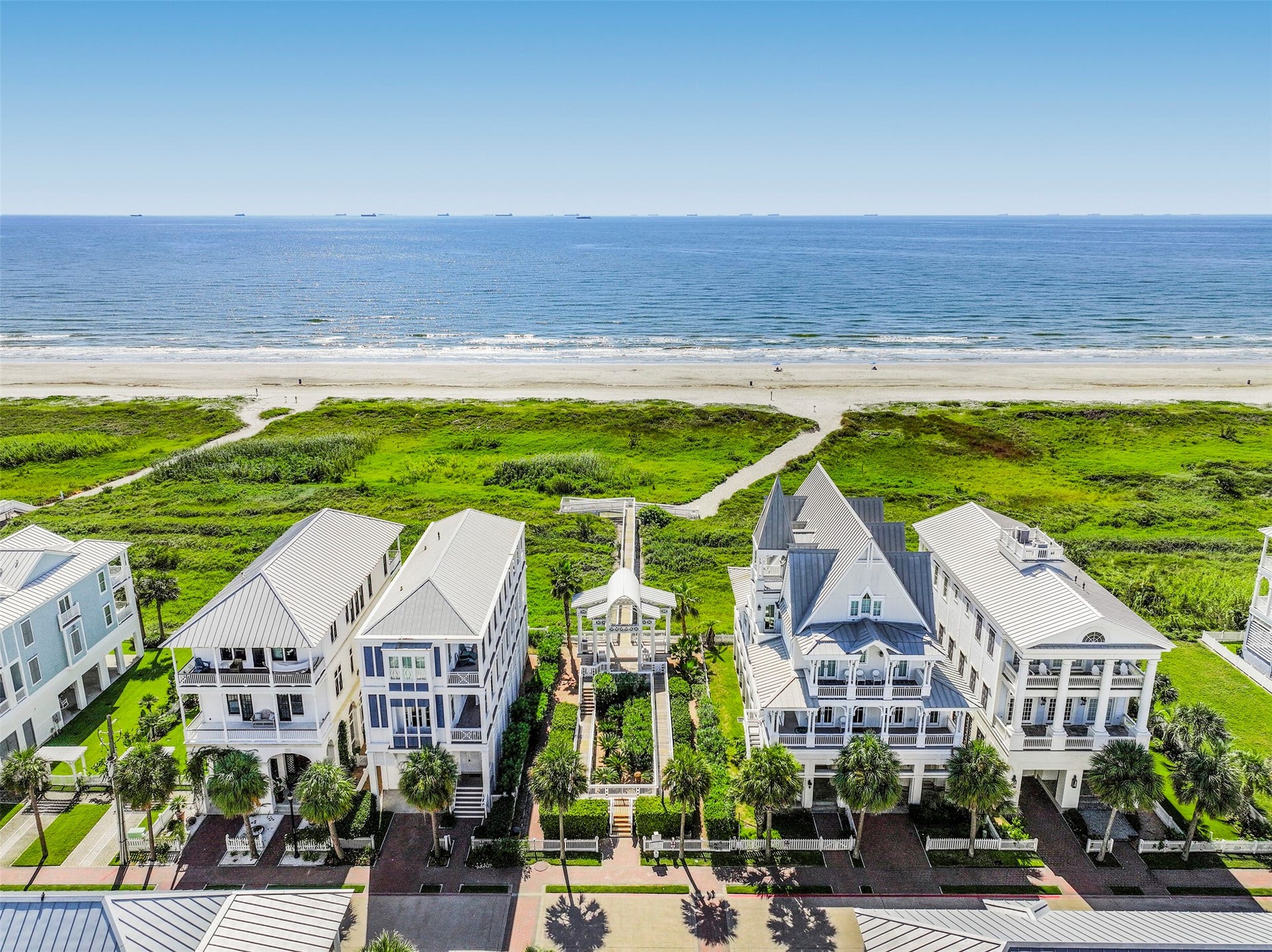 805 - 827 Ramsar Road, Galveston, TX 77550 805 - 827 Ramsar Road, Galveston, TX 77550