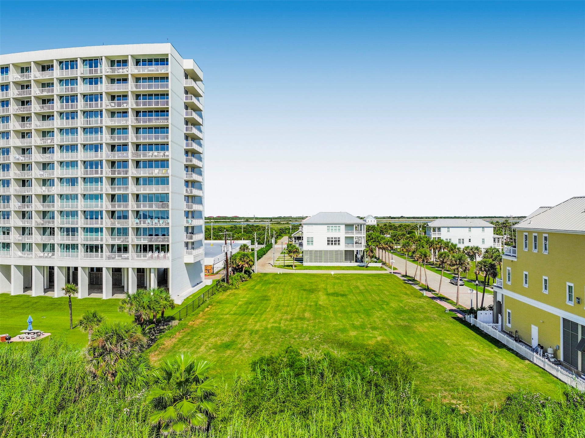 805 - 827 Ramsar Road, Galveston, TX 77550 805 - 827 Ramsar Road, Galveston, TX 77550