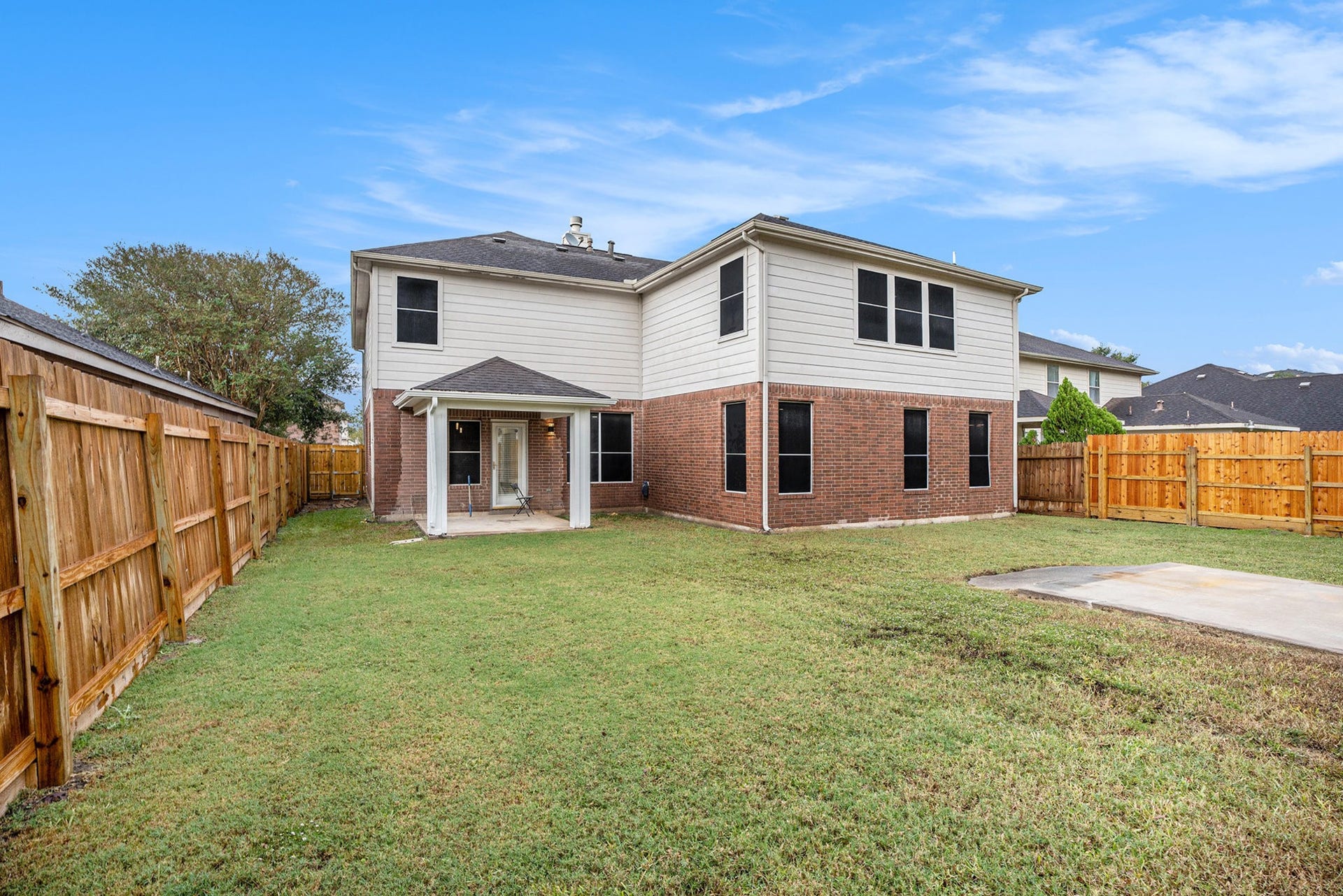 3811 Misty Falls Lane, Friendswood, TX 77546 3811 Misty Falls Lane, Friendswood, TX 77546