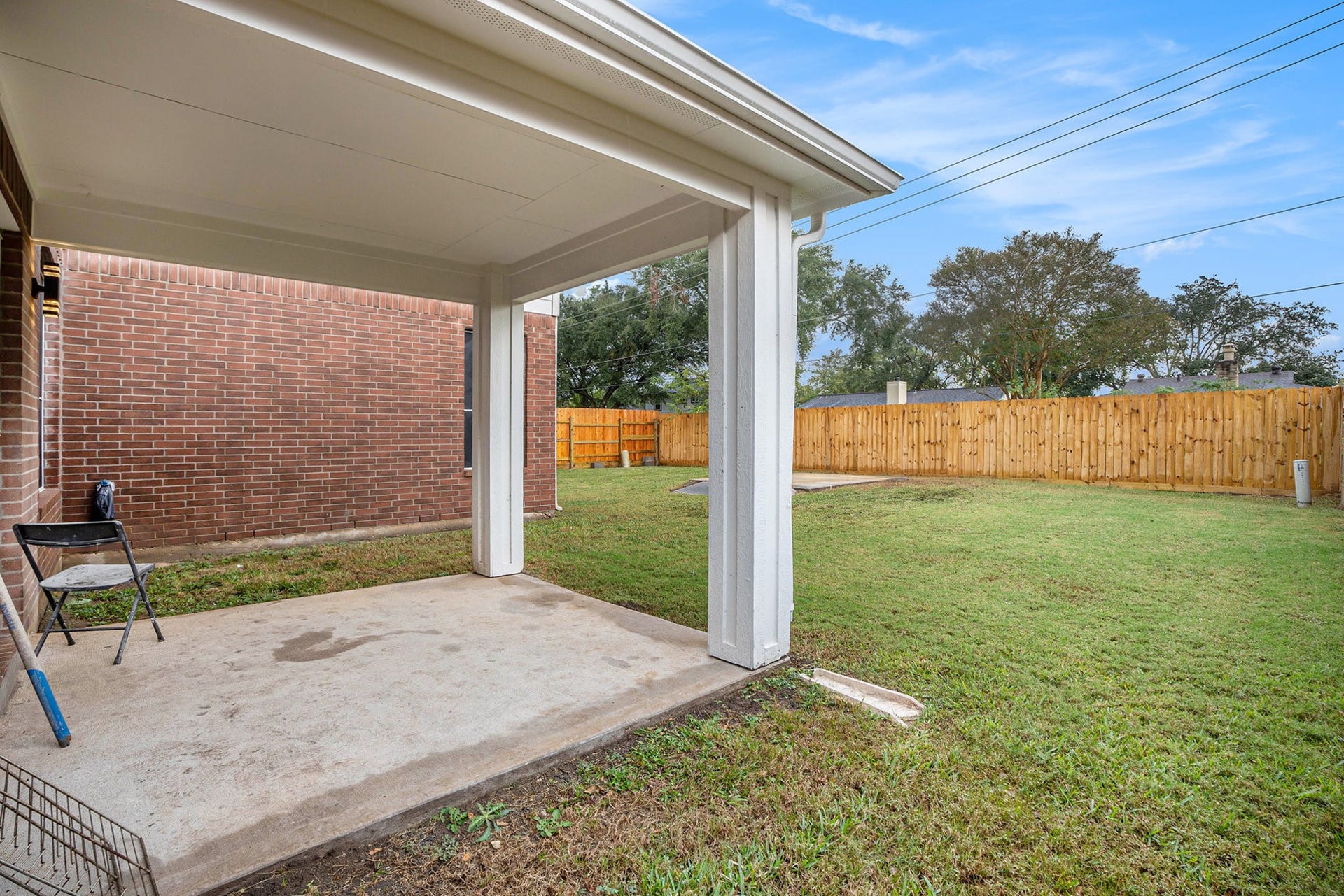 3811 Misty Falls Lane, Friendswood, TX 77546 3811 Misty Falls Lane, Friendswood, TX 77546