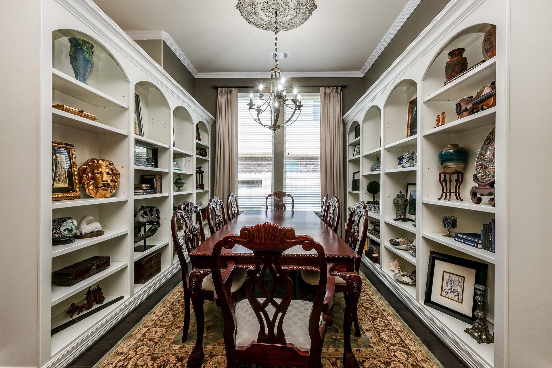 4715 Trickle Creek Court, Fulshear, TX 77441 Formal Dining Room