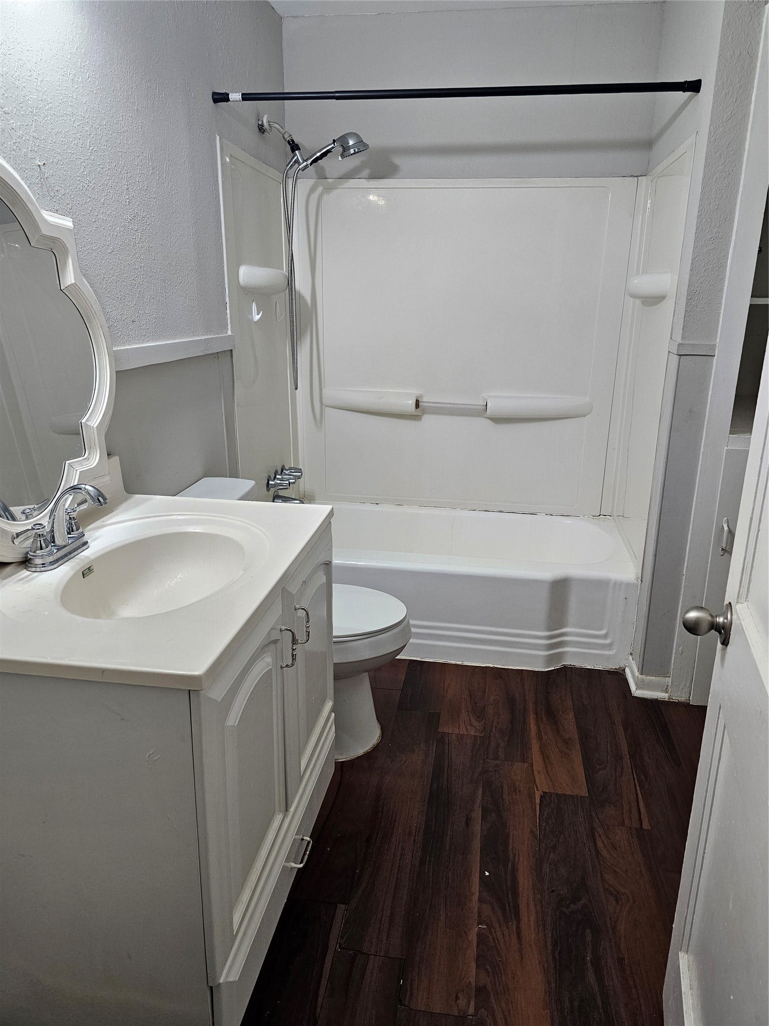 1305 James Street, Rosenberg, TX 77471 1305 James Street, Rosenberg, TX 77471
