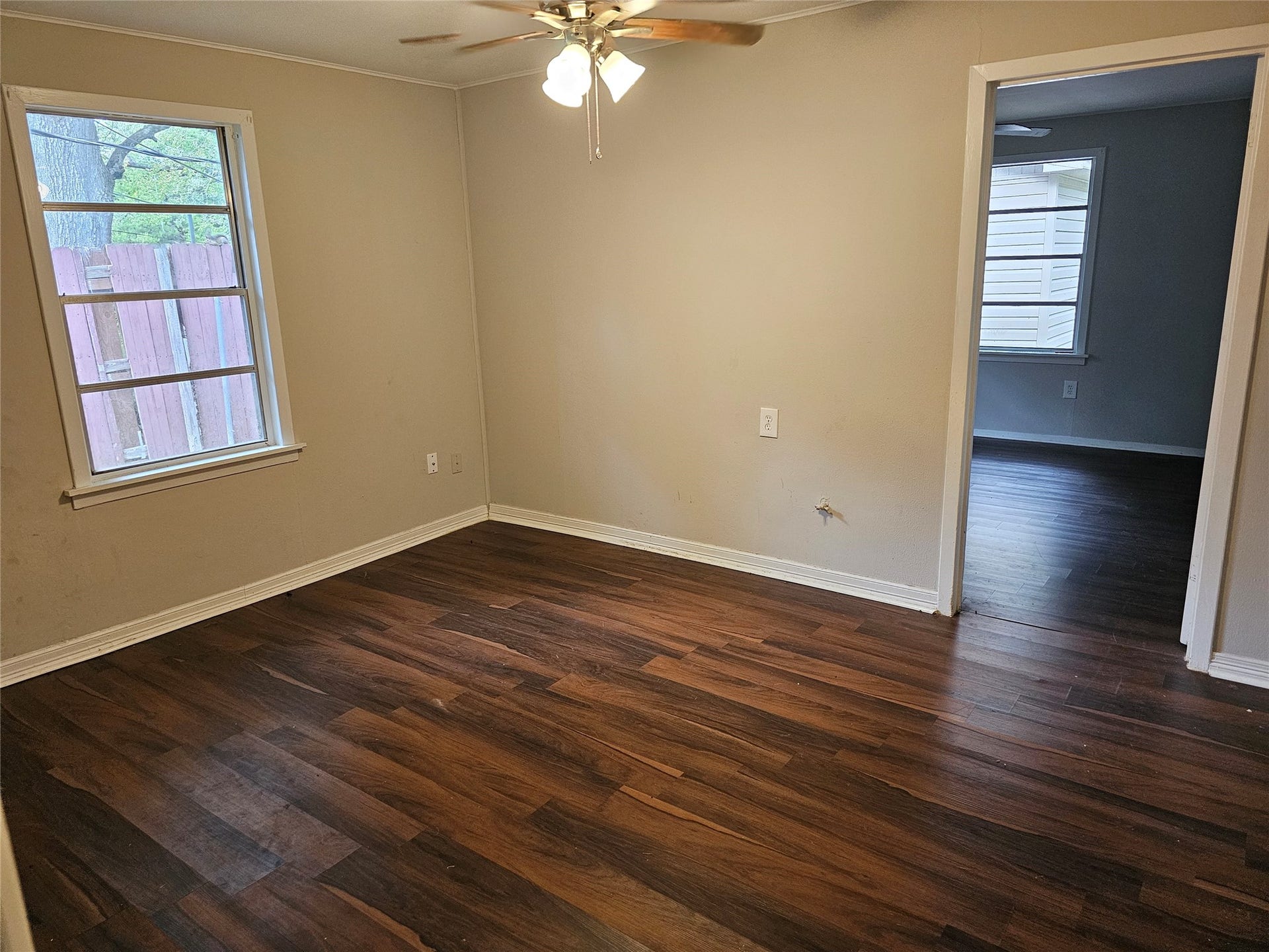 1305 James Street, Rosenberg, TX 77471 1305 James Street, Rosenberg, TX 77471