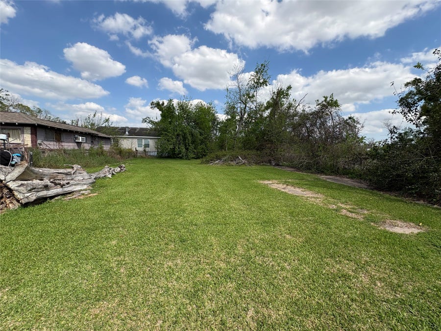 Property photo for 6020 Wipprecht Street, Houston, TX
