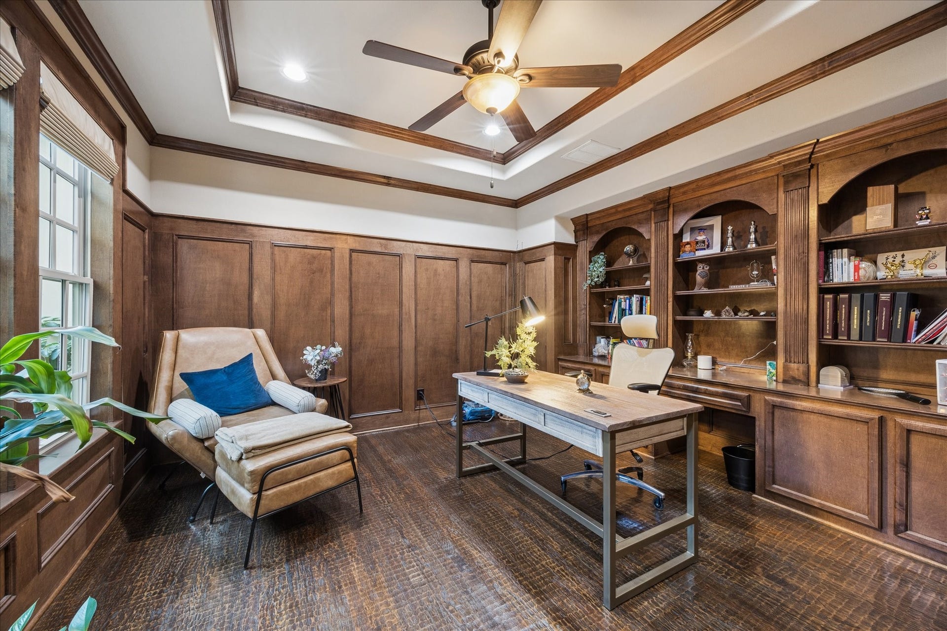 22 N Player Manor Circle, The Woodlands, TX 77382 22 N Player Manor Circle, The Woodlands, TX 77382