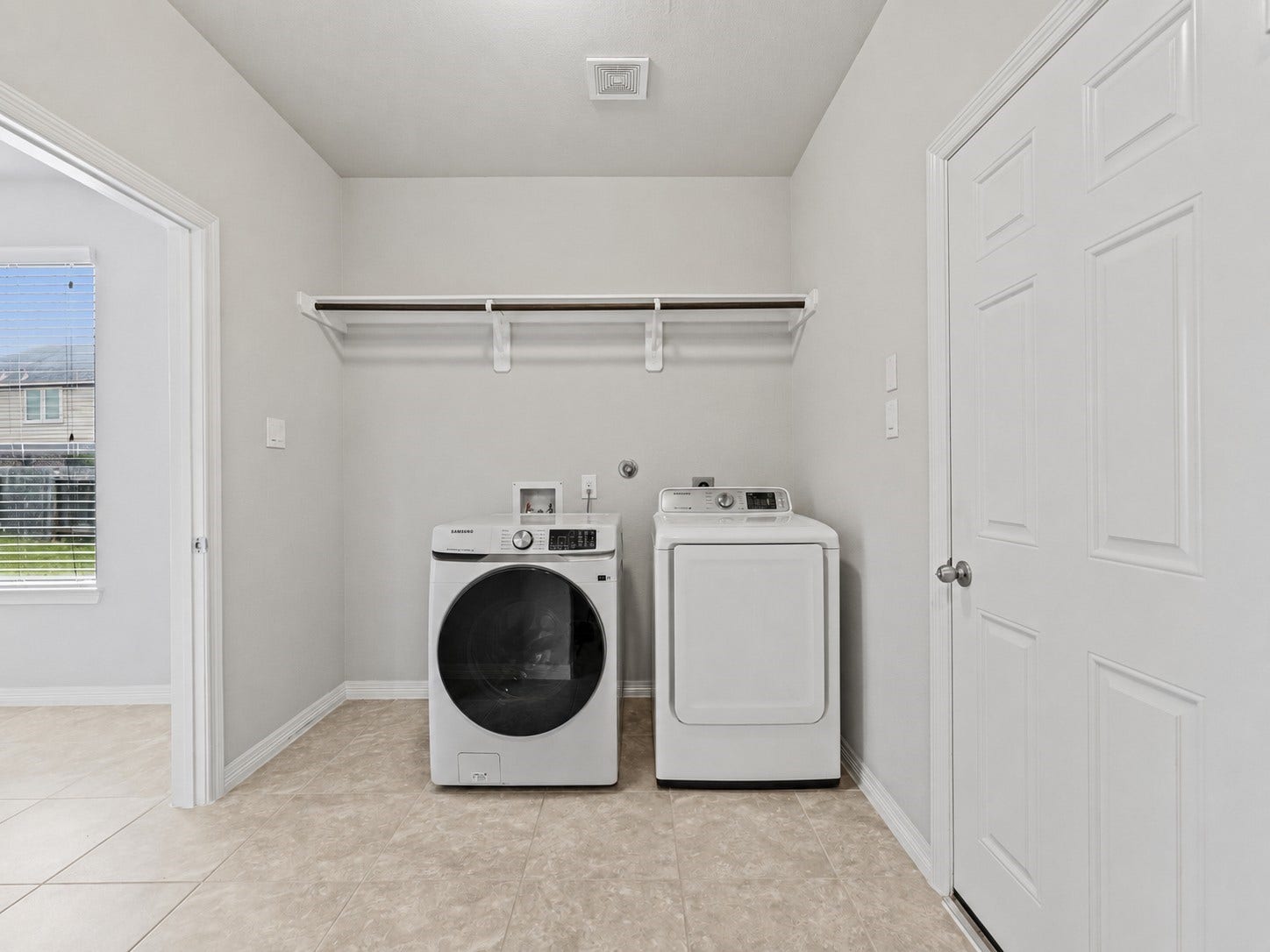 4302 Kent Ranch Court, Katy, TX 77494 LARGE UTILITY ROOM WITH ROOM FOR STORGAGE AND EXTRA FRIDGE AND FREEZER IS YOU WANT.