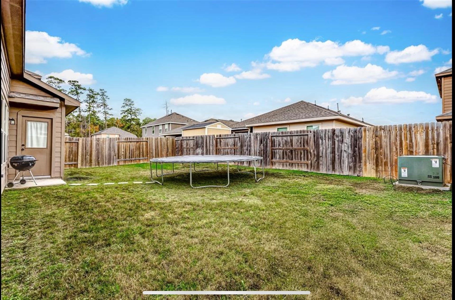 10750 Nyla Spring Street, Houston, TX 77016 10750 Nyla Spring Street, Houston, TX 77016