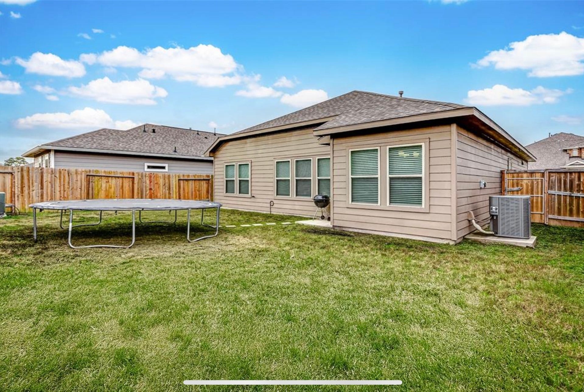 10750 Nyla Spring Street, Houston, TX 77016 10750 Nyla Spring Street, Houston, TX 77016