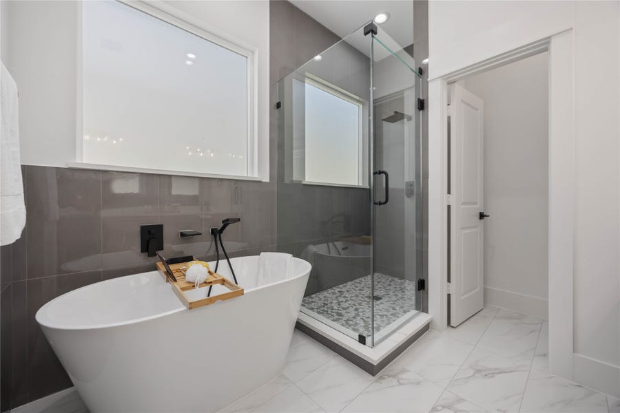 Property photo for 1935 Knoll Square Drive, Houston, TX
