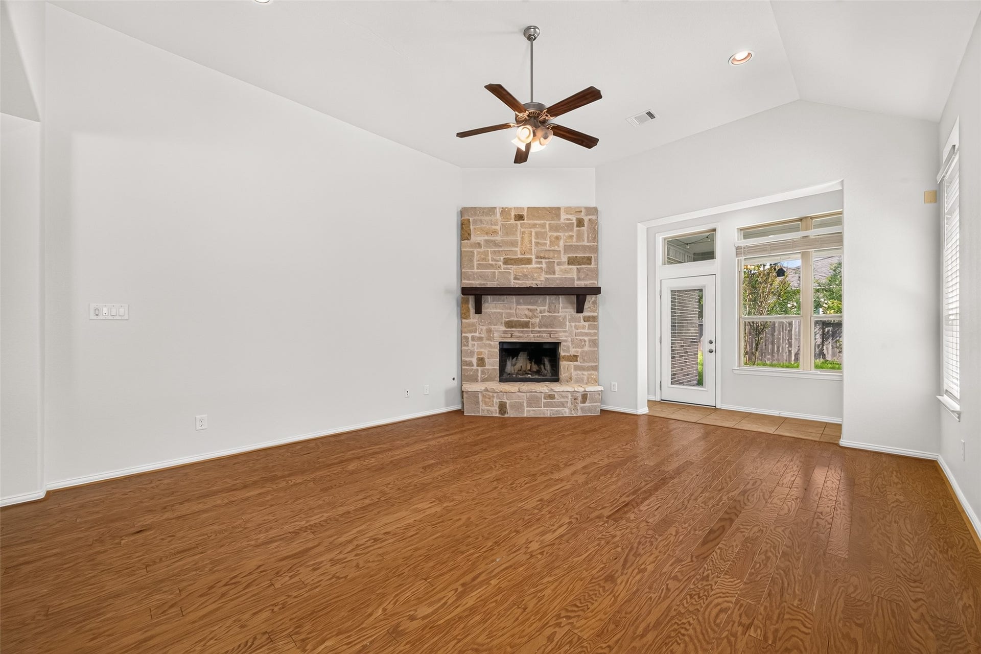 8155 Laughing Falcon Trail, Conroe, TX 77385 8155 Laughing Falcon Trail, Conroe, TX 77385