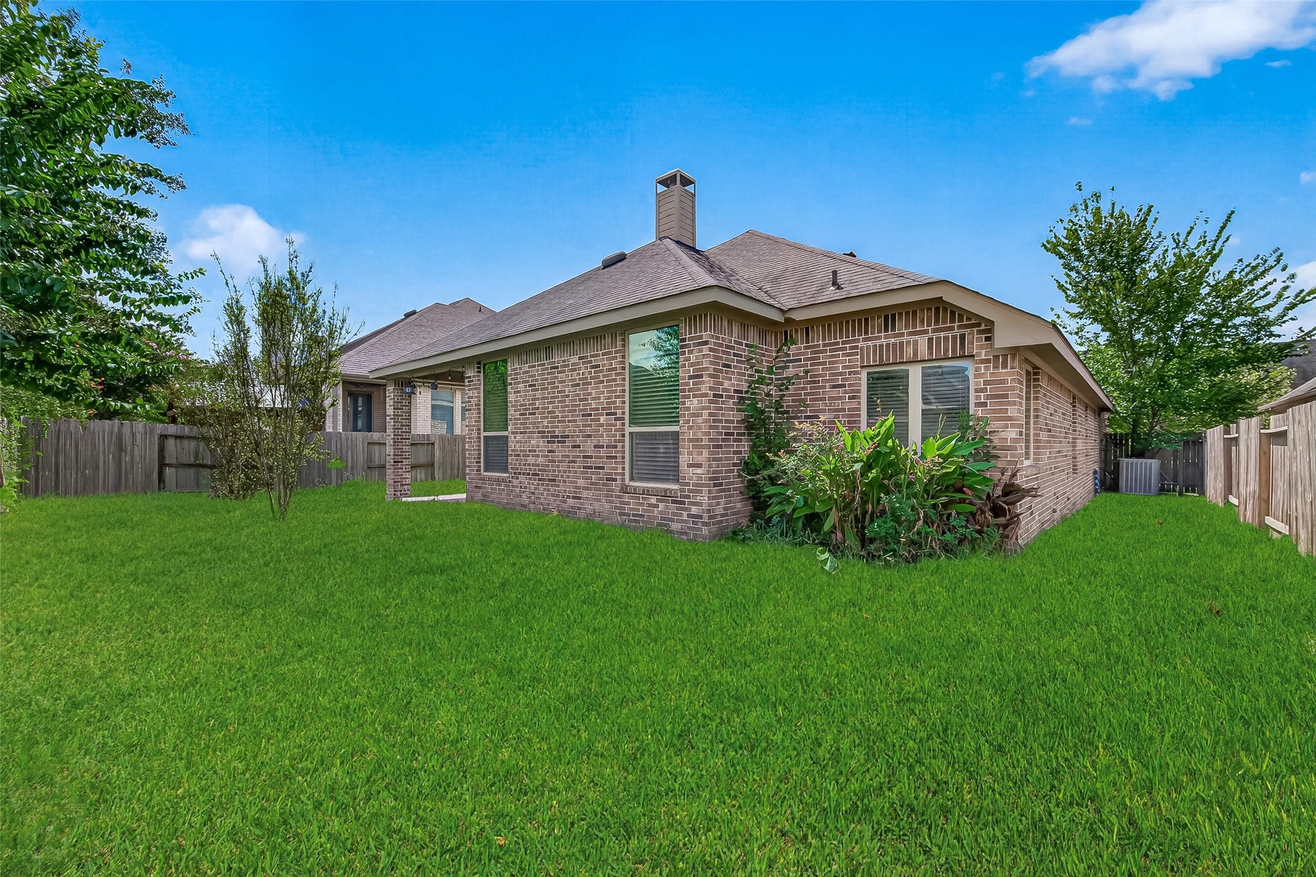 8155 Laughing Falcon Trail, Conroe, TX 77385 8155 Laughing Falcon Trail, Conroe, TX 77385
