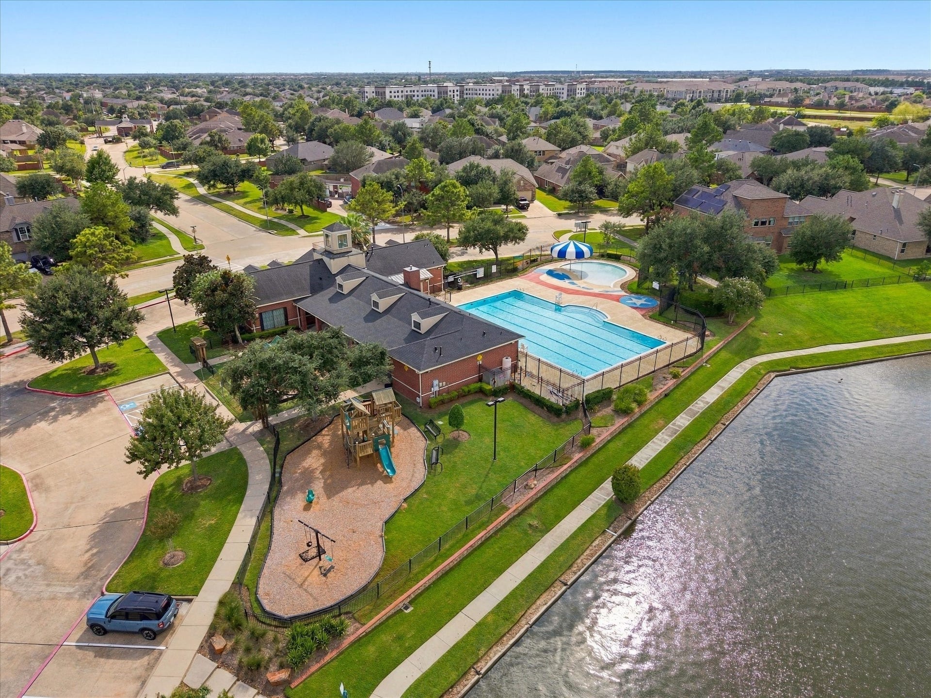 9510 Honey Run Lane, Cypress, TX 77433 9510 Honey Run Lane, Cypress, TX 77433