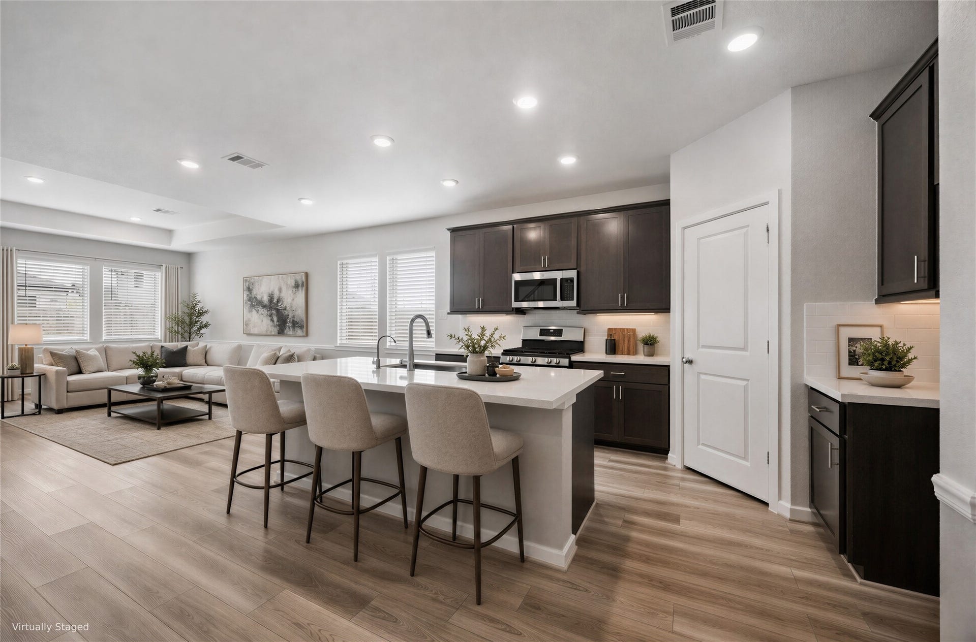 9510 Honey Run Lane, Cypress, TX 77433 9510 Honey Run Lane, Cypress, TX 77433