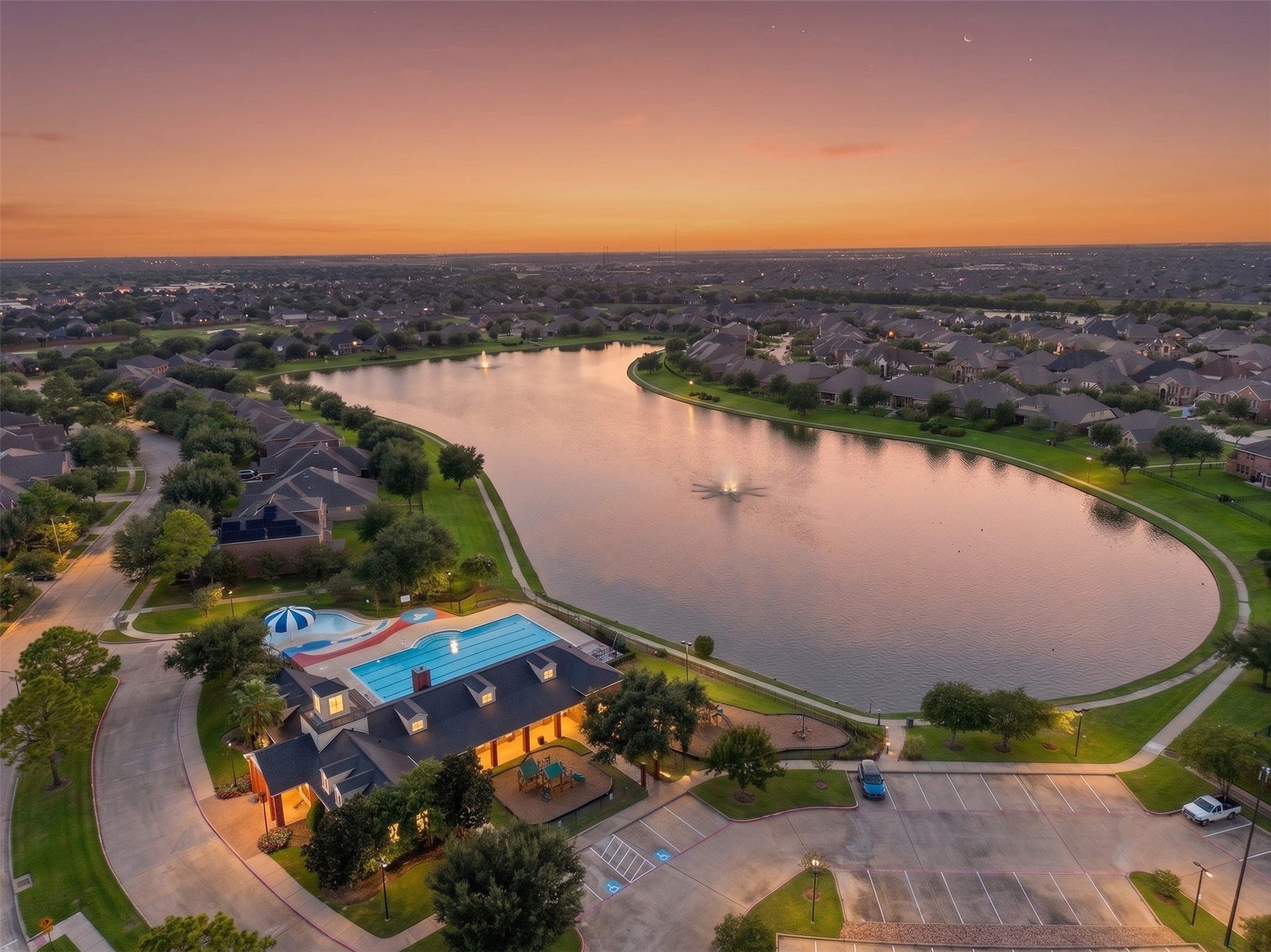 9510 Honey Run Lane, Cypress, TX 77433 Enjoy endless, serene lakes and walking trails!