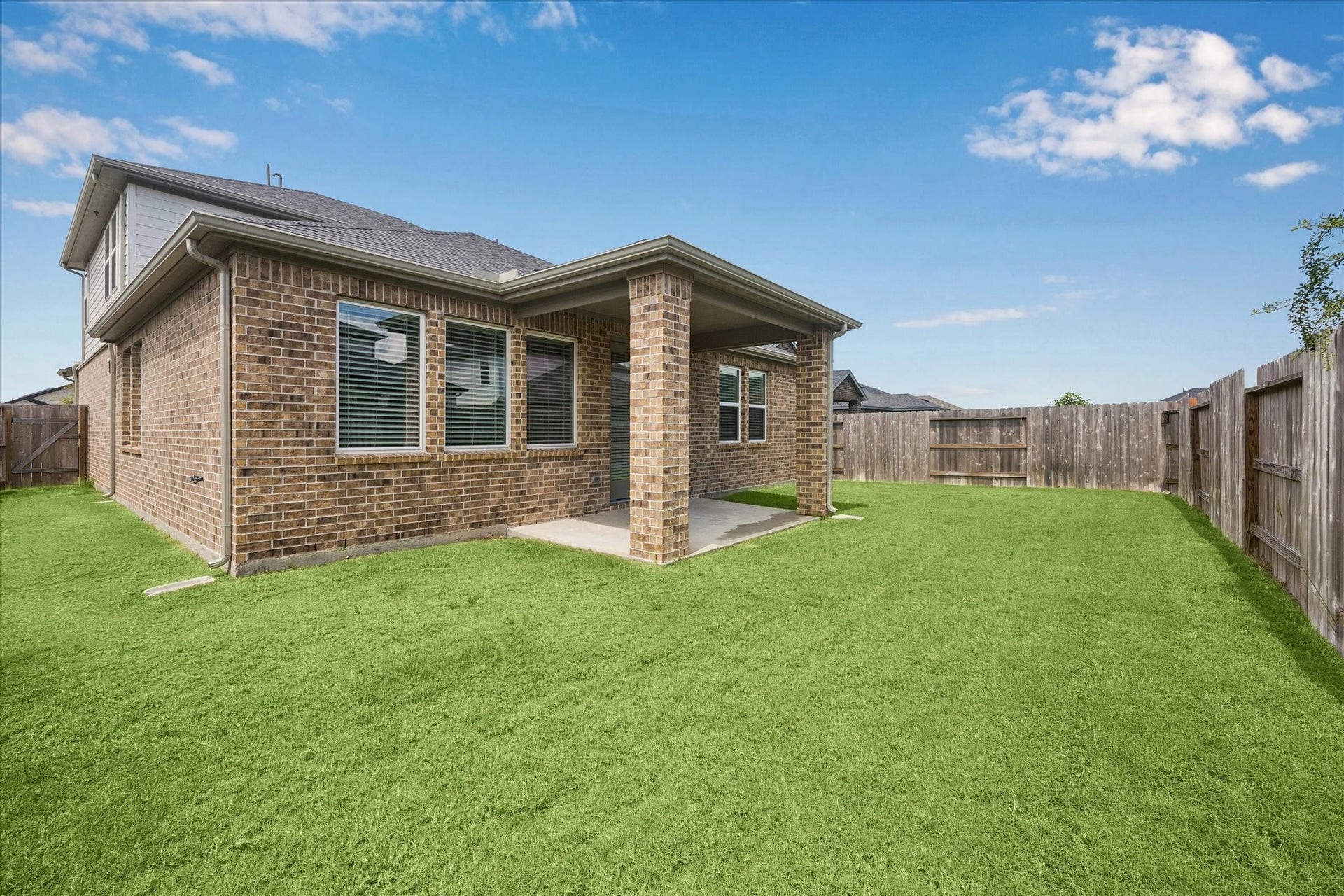 9510 Honey Run Lane, Cypress, TX 77433 9510 Honey Run Lane, Cypress, TX 77433