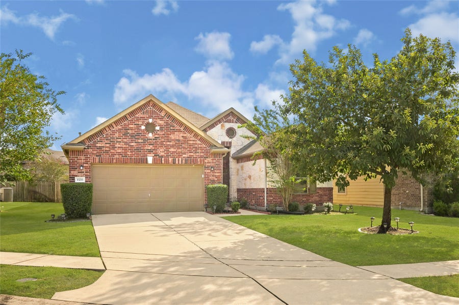 Property photo for 15215 Sunlight Bay Court, Cypress, TX
