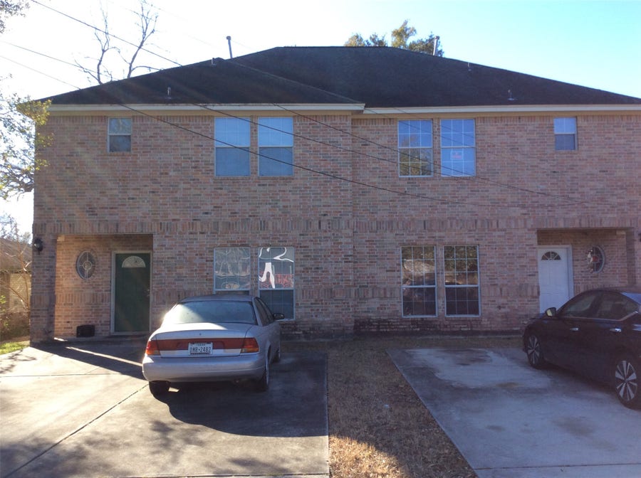 Property photo for 10441 WICKLOWE, Houston, TX