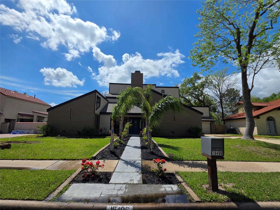 Property photo for 16406 Brook Forest Drive, Houston, TX