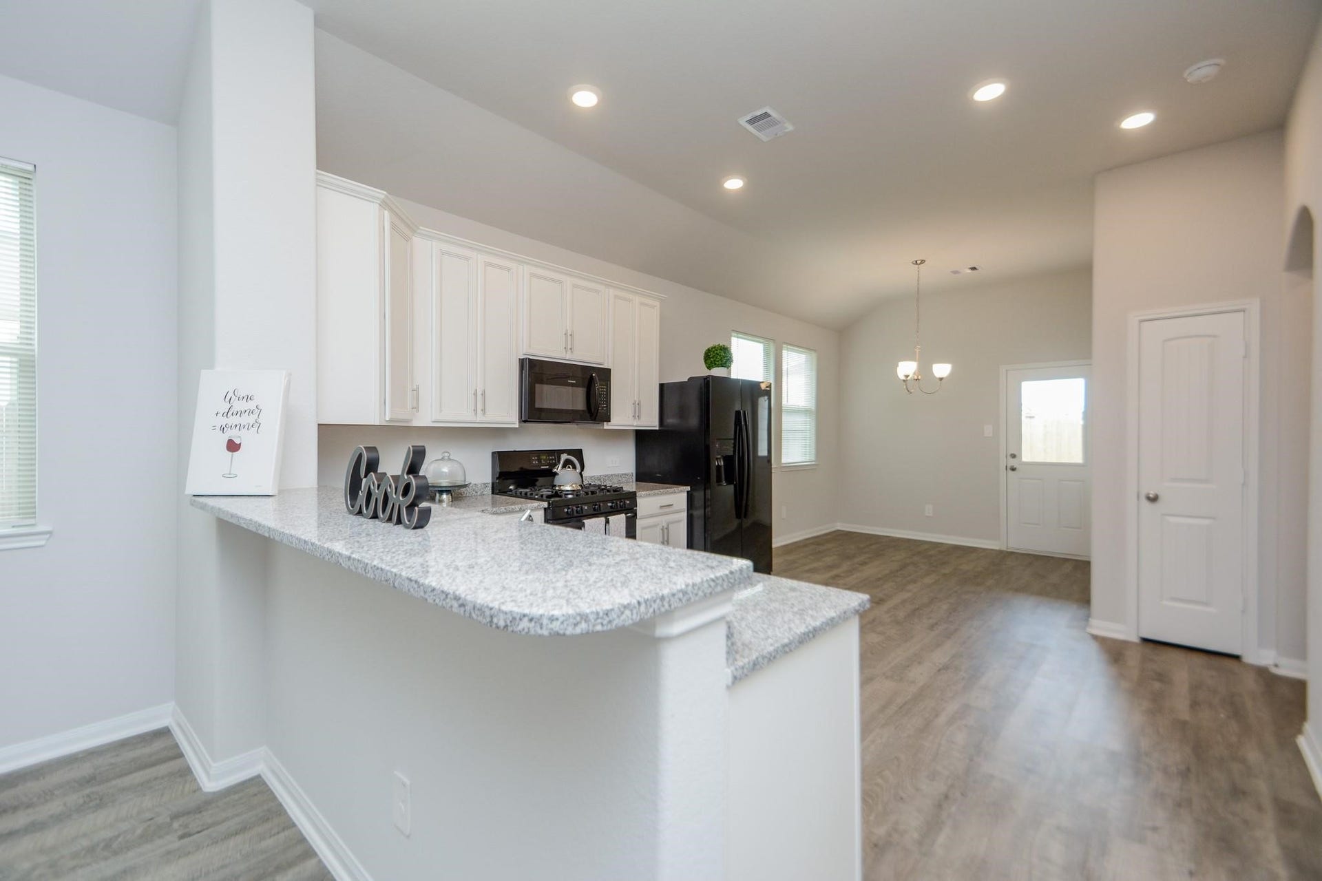 14670 E Pine Heart Drive, Conroe, TX 77302 14670 E Pine Heart Drive, Conroe, TX 77302