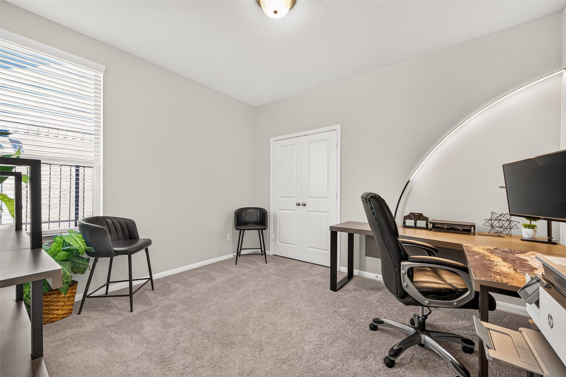 10707 Amador Peak Drive, Rosharon, TX 77583 Another view of secondary bedroom, ample closet space in doors straight ahead. Inquire about furniture, most available.