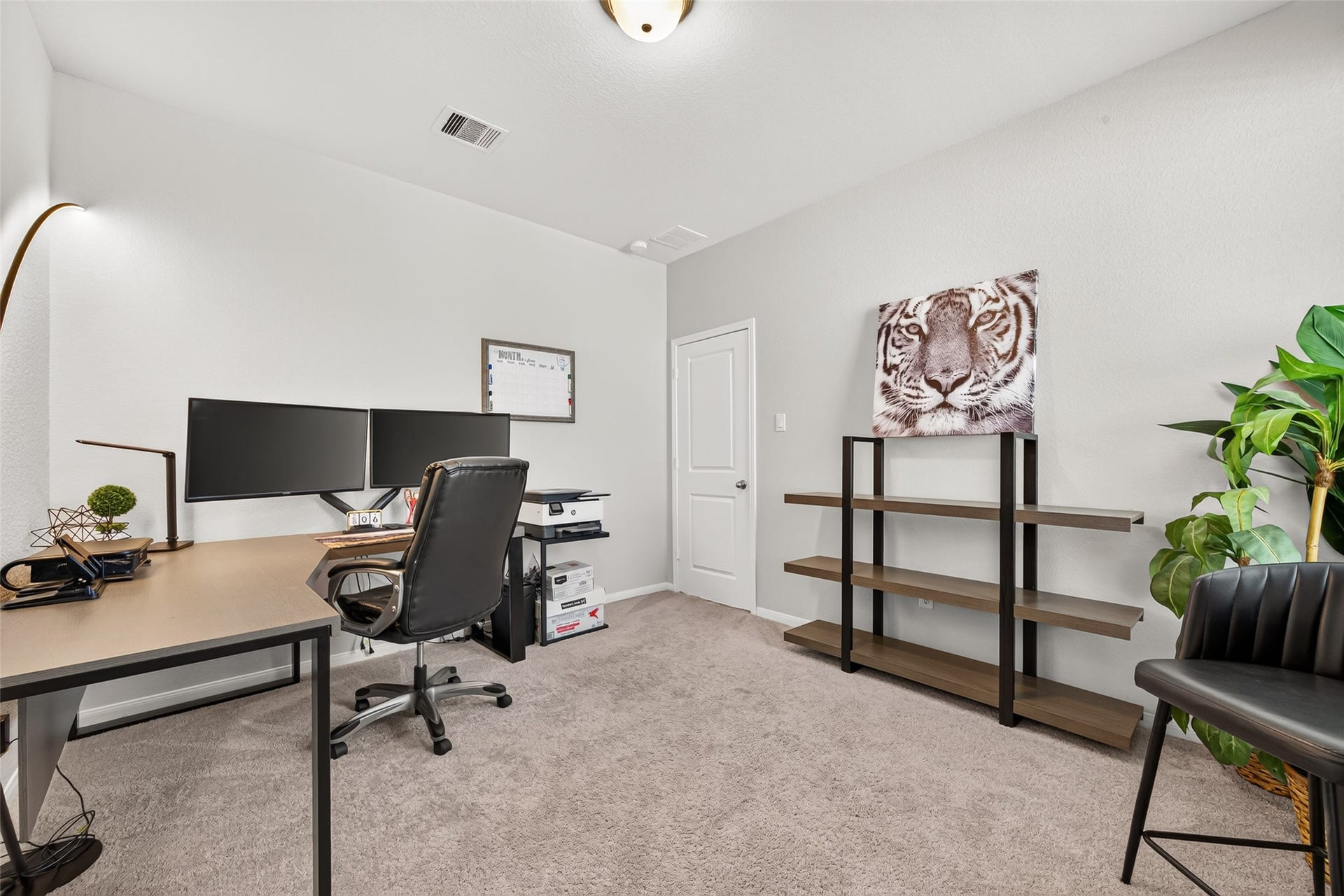 10707 Amador Peak Drive, Rosharon, TX 77583 Other secondary bedroom being used as an office. Inquire about furniture, most available.