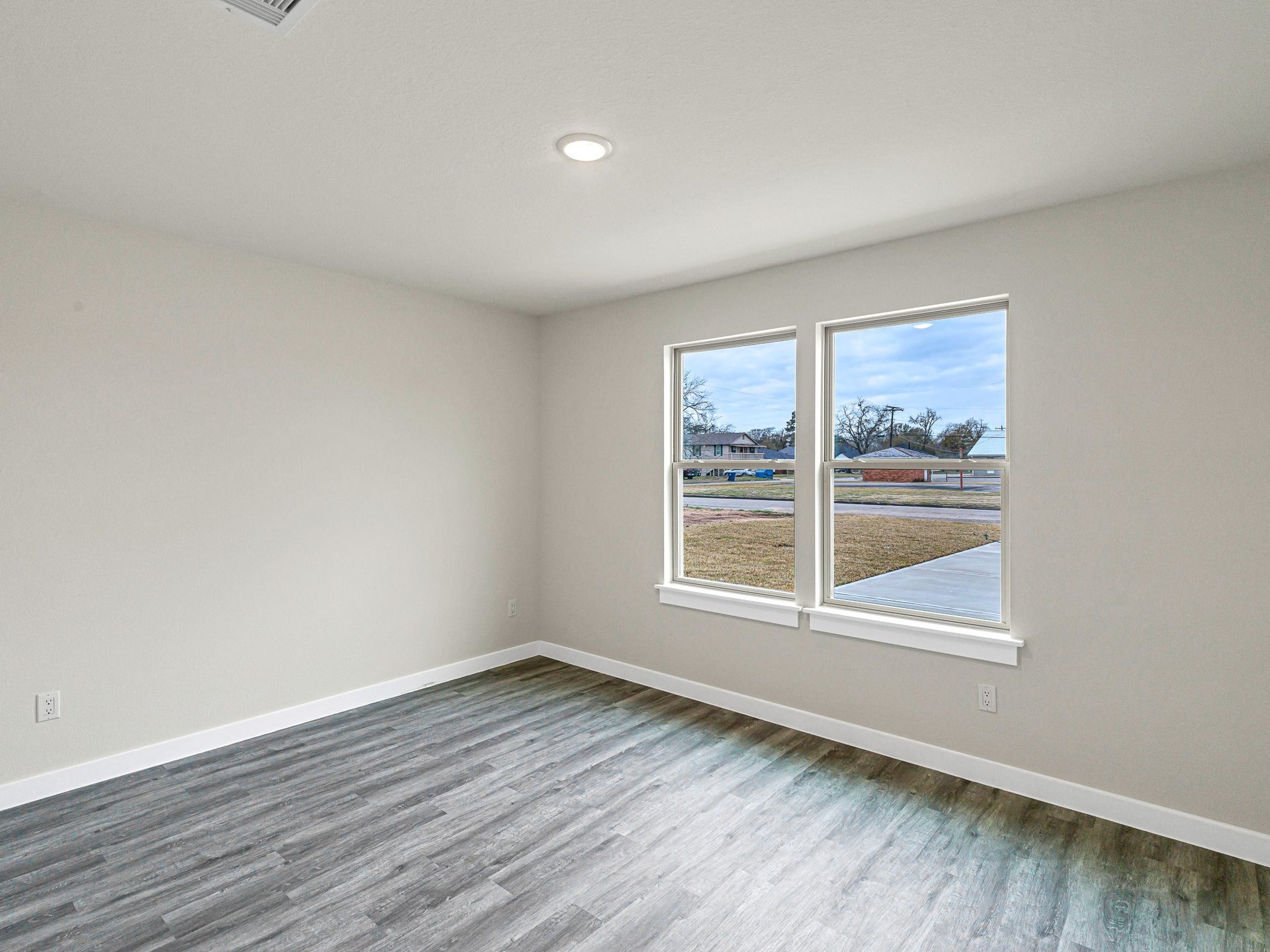 1010 4th Street, Hempstead, TX 77445 1010 4th Street, Hempstead, TX 77445