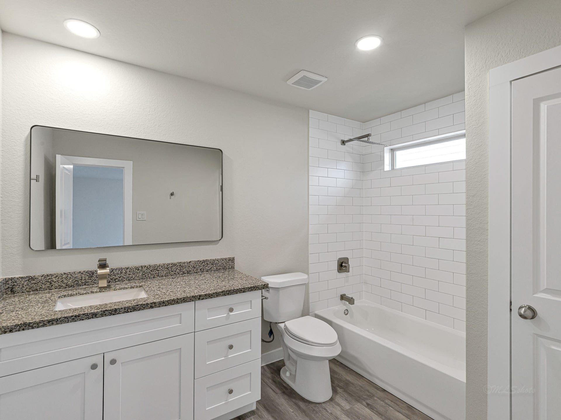 1010 4th Street, Hempstead, TX 77445 1010 4th Street, Hempstead, TX 77445