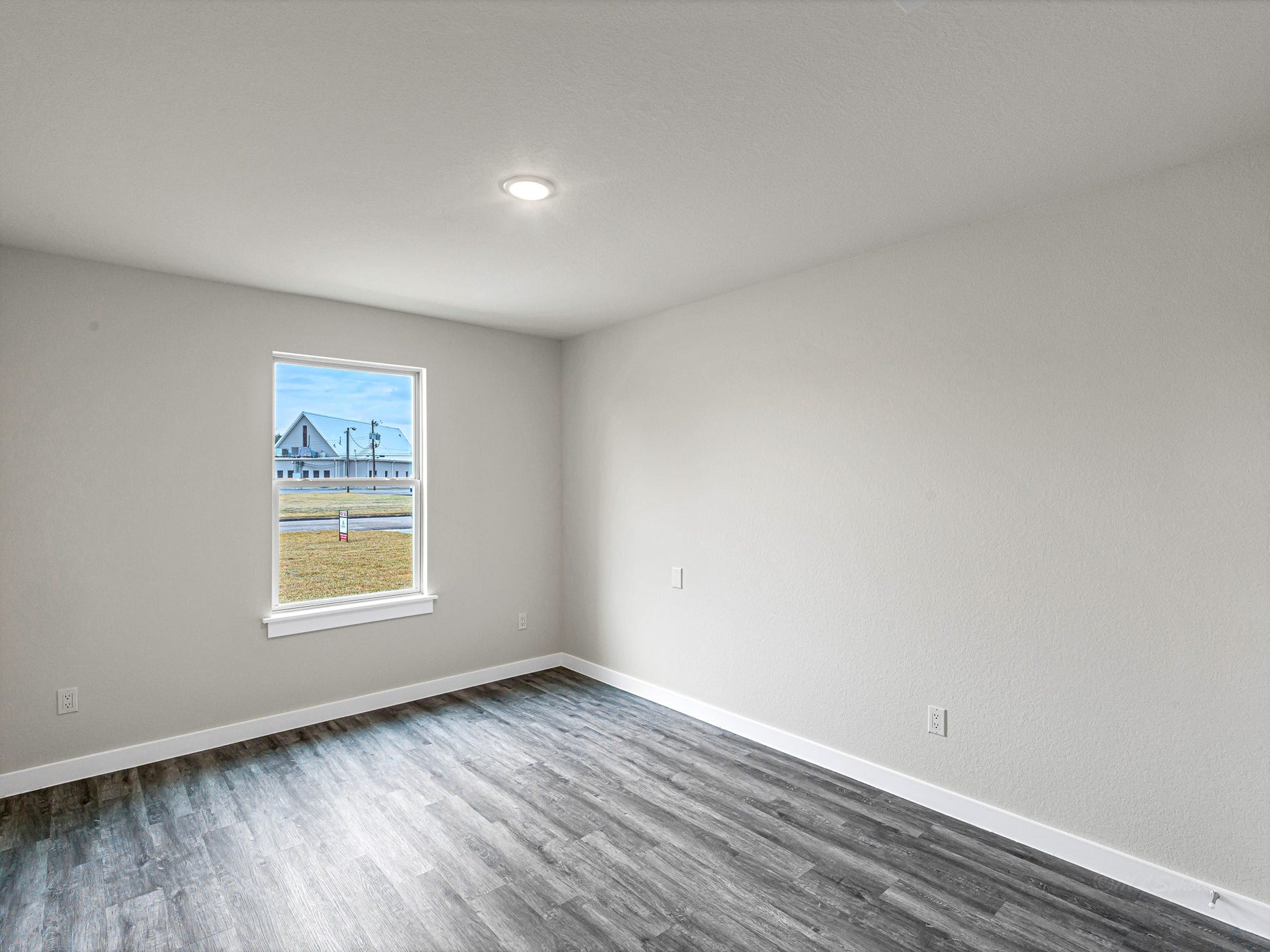 1010 4th Street, Hempstead, TX 77445 1010 4th Street, Hempstead, TX 77445