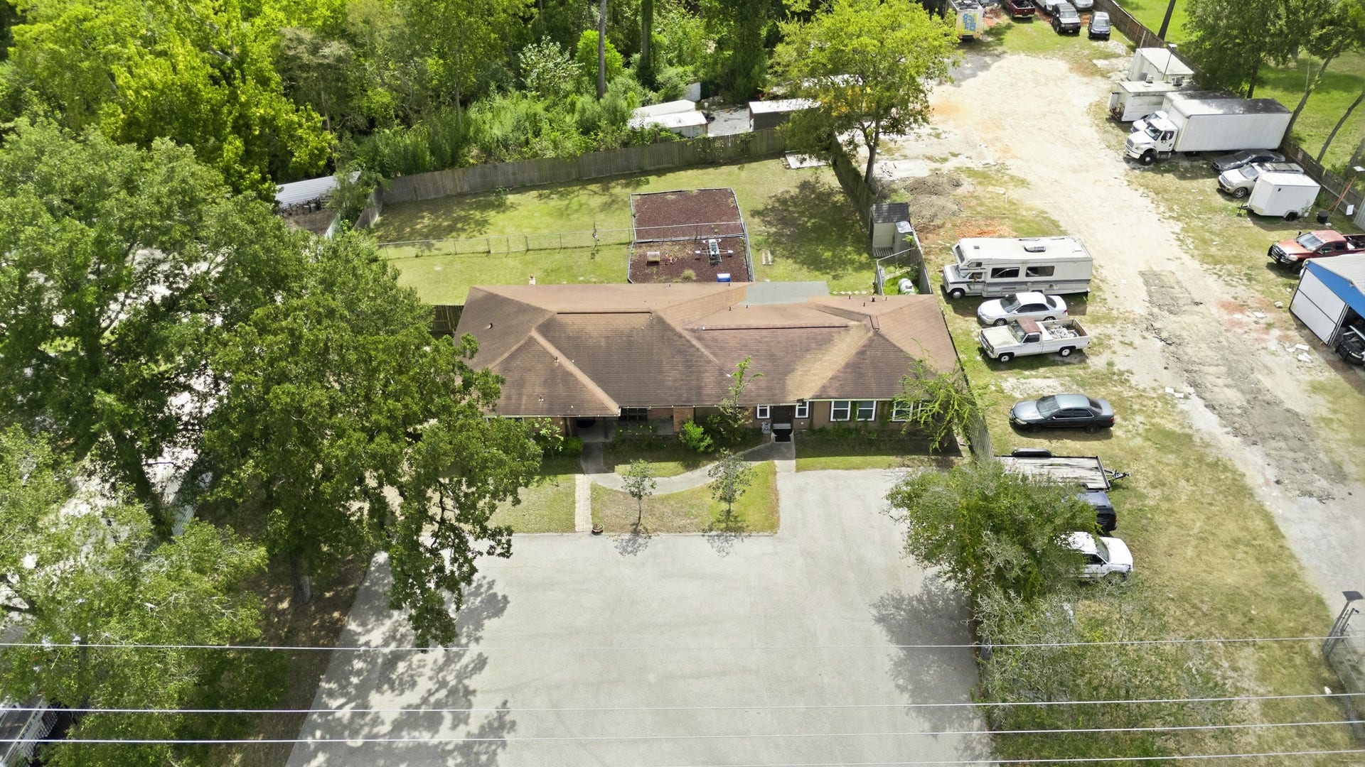 5302 Treaschwig Road, Spring, TX 77373 5302 Treaschwig Road, Spring, TX 77373