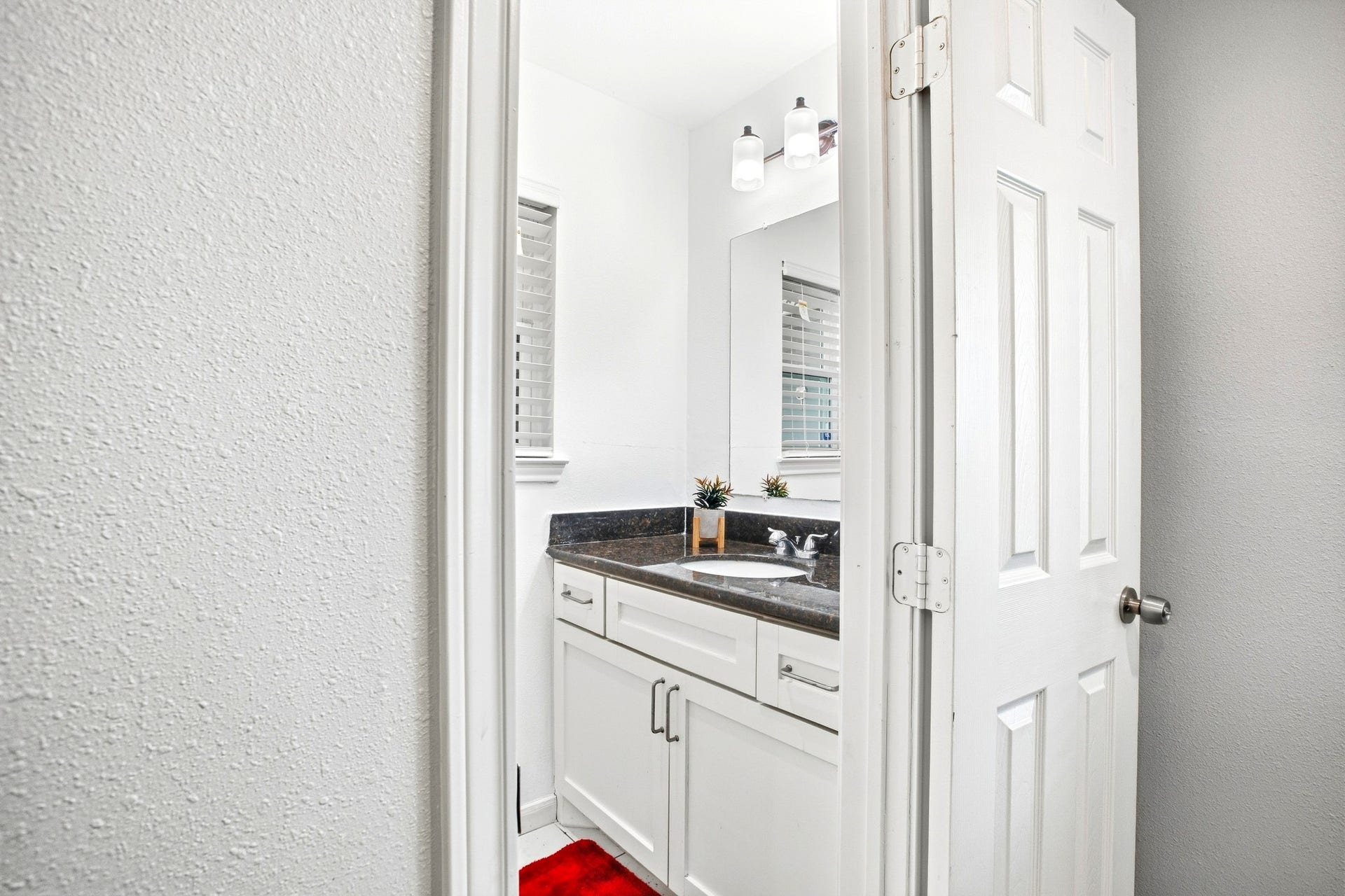 5302 Treaschwig Road, Spring, TX 77373 bedroom bath