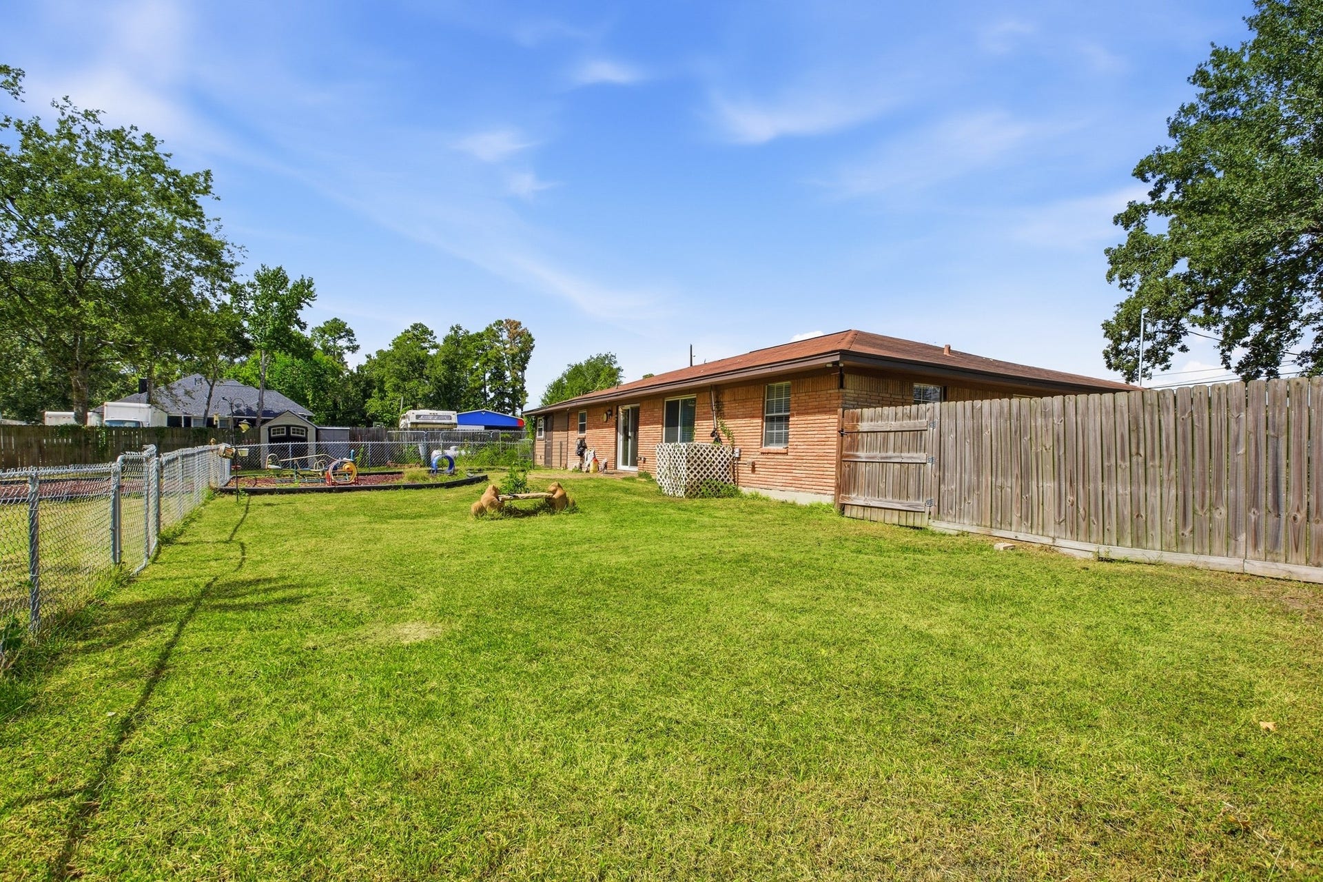 5302 Treaschwig Road, Spring, TX 77373 5302 Treaschwig Road, Spring, TX 77373