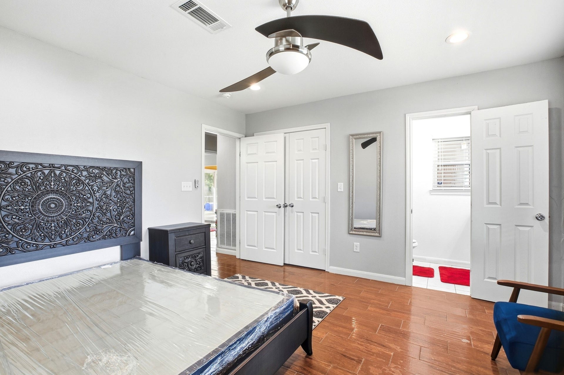 5302 Treaschwig Road, Spring, TX 77373 bedroom in 1st unit