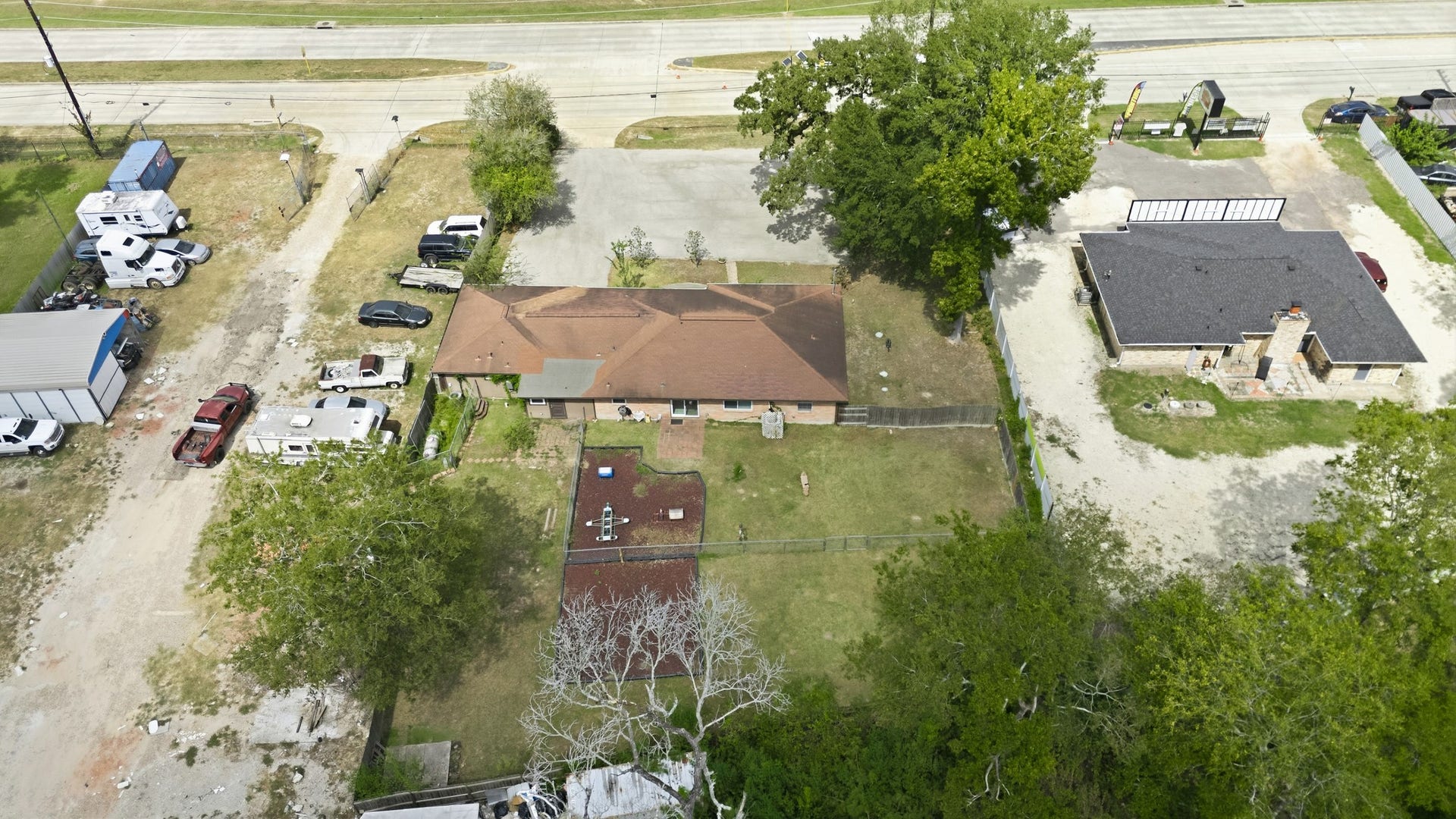 5302 Treaschwig Road, Spring, TX 77373 5302 Treaschwig Road, Spring, TX 77373