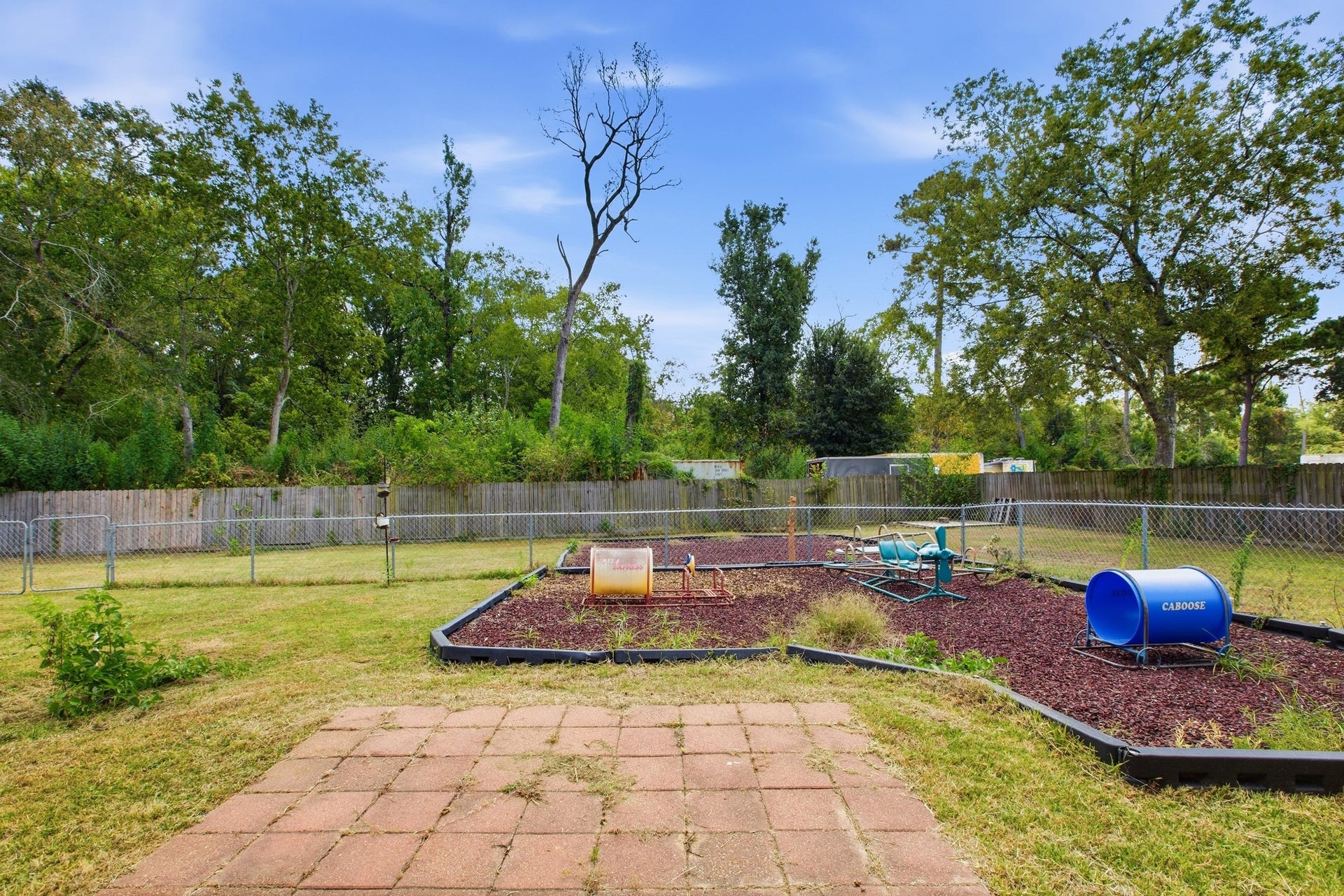 5302 Treaschwig Road, Spring, TX 77373 5302 Treaschwig Road, Spring, TX 77373