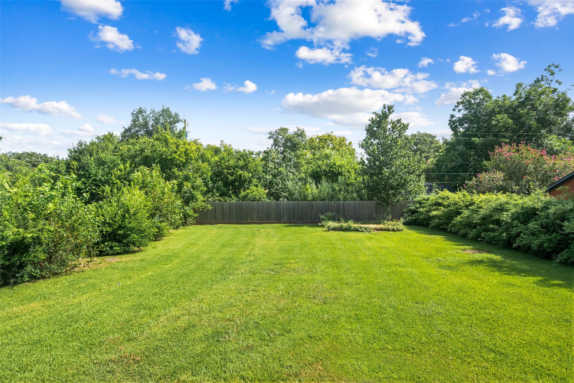 3204 Mckinney Drive, La Marque, TX 77568 3204 Mckinney Drive, La Marque, TX 77568