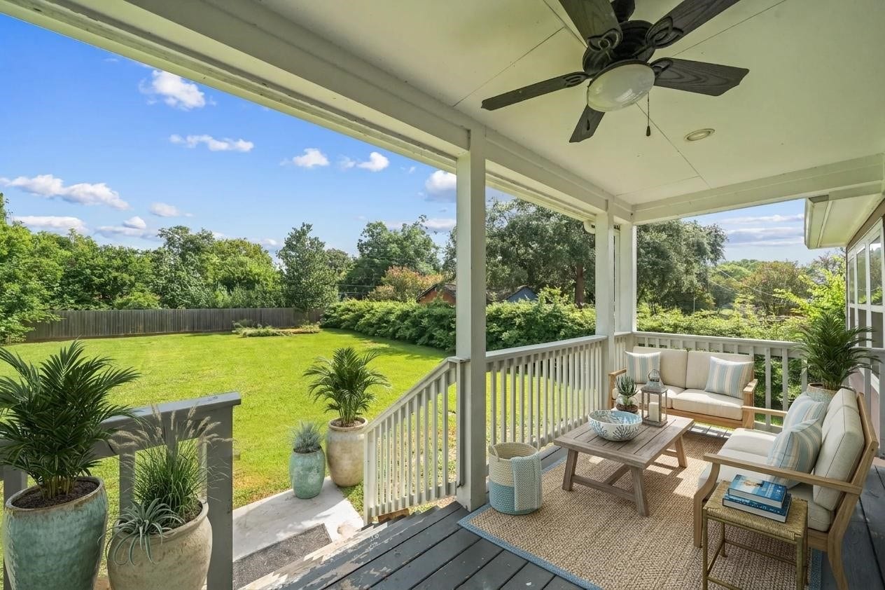 3204 Mckinney Drive, La Marque, TX 77568 3204 Mckinney Drive, La Marque, TX 77568