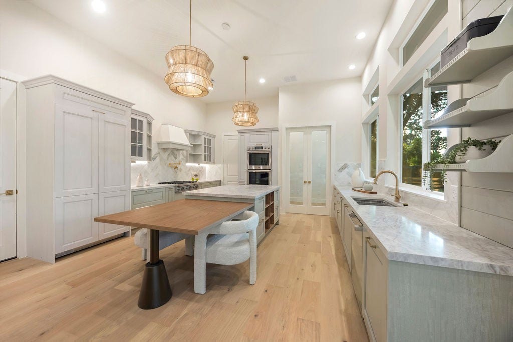 5535 Birdwood Road, Houston, TX 77096 **INSPIRATION PHOTOS!