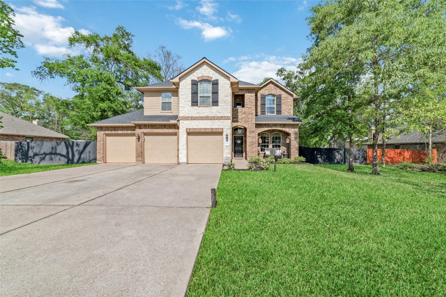 Property photo for 9239 Silver Back Trail, Conroe, TX