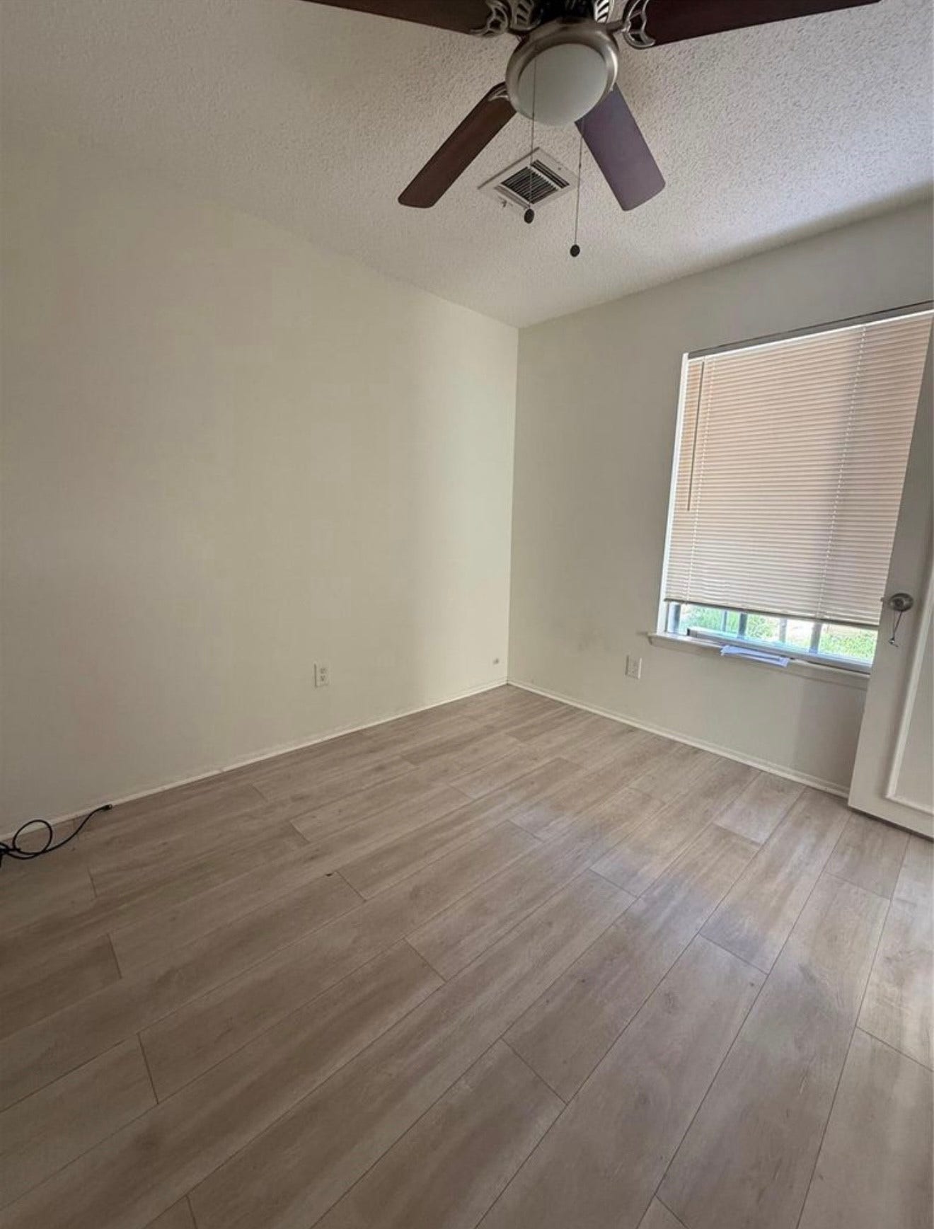 12550 Newbrook Drive, Houston, TX 77072 Secondary bedroom