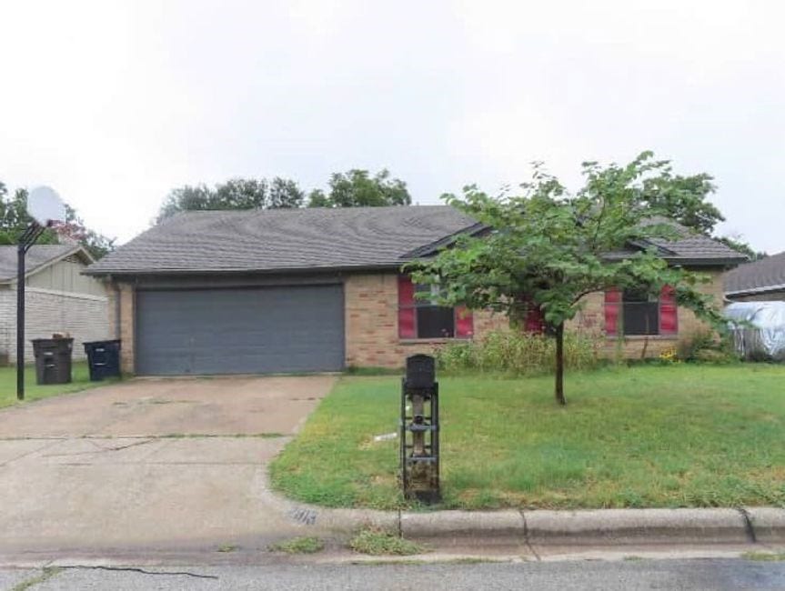 2813 Highlawn Terrace, Fort Worth, TX 76133 2813 Highlawn Terrace, Fort Worth, TX 76133