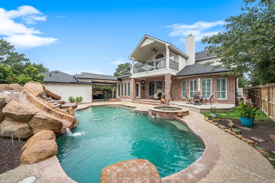 Property photo for 390 Wedgewood Drive, Montgomery, TX