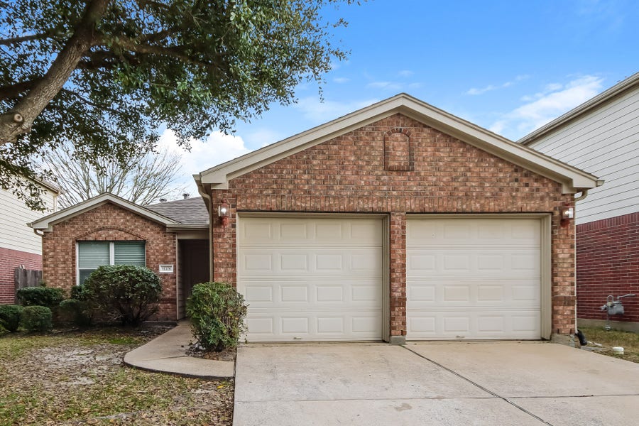 Property photo for 18326 Atasca Woods Trace, Humble, TX