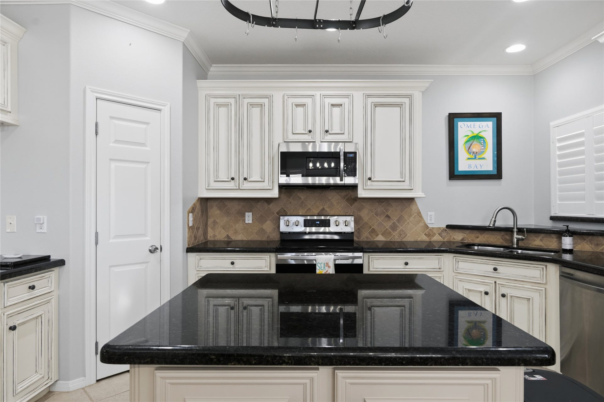 4 N Curlew Street, La Marque, TX 77568 4 N Curlew Street, La Marque, TX 77568
