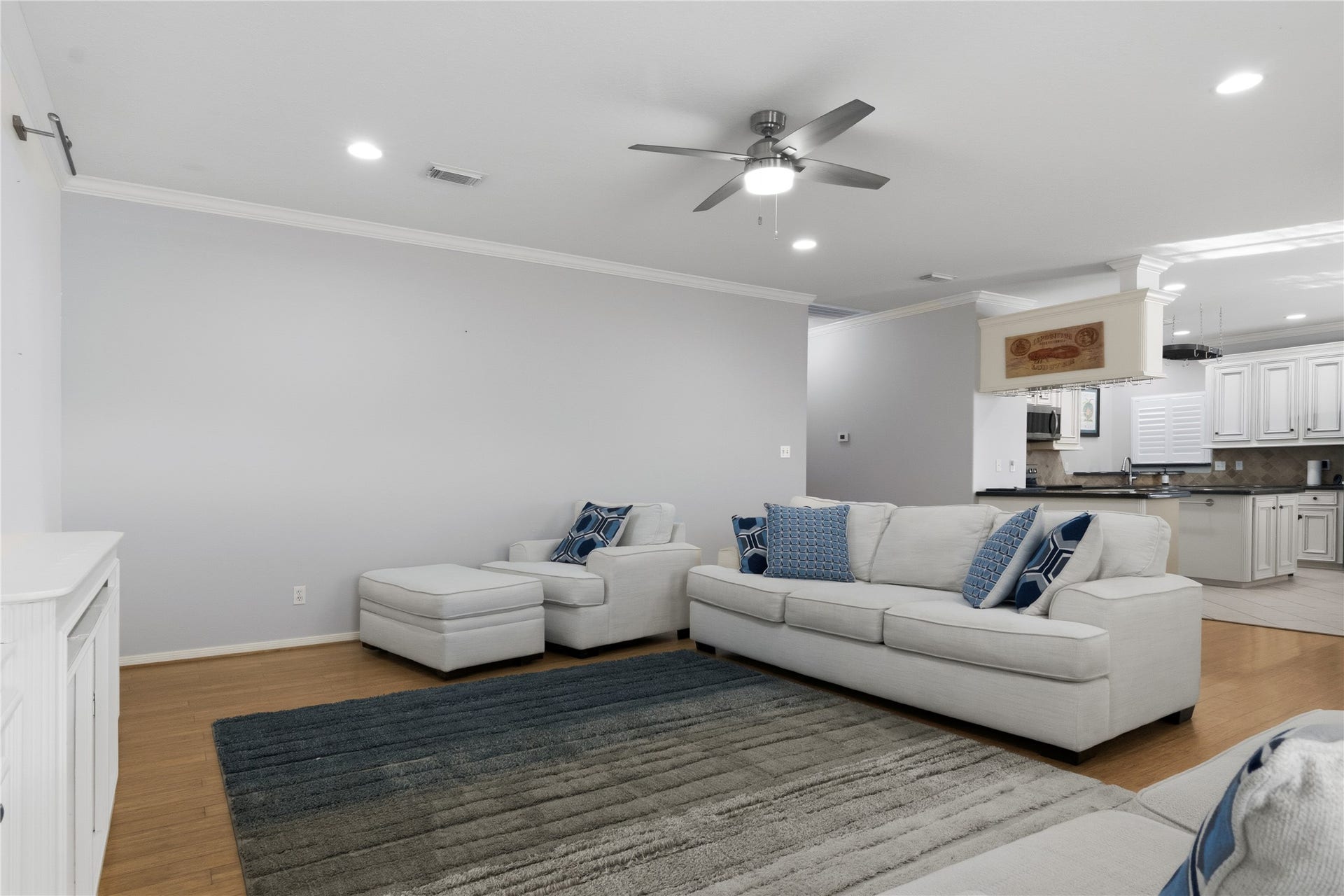 4 N Curlew Street, La Marque, TX 77568 4 N Curlew Street, La Marque, TX 77568