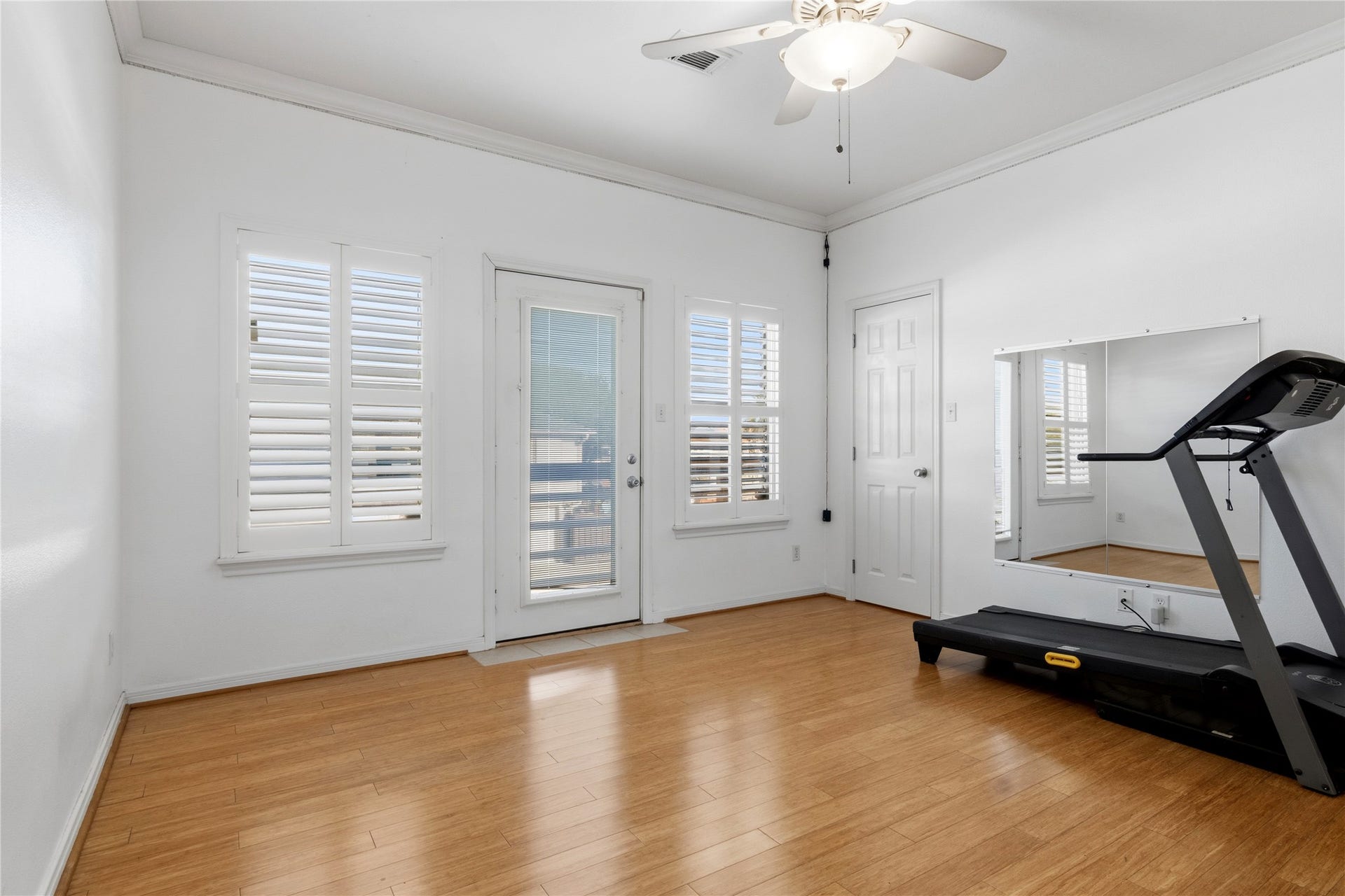 4 N Curlew Street, La Marque, TX 77568 4 N Curlew Street, La Marque, TX 77568